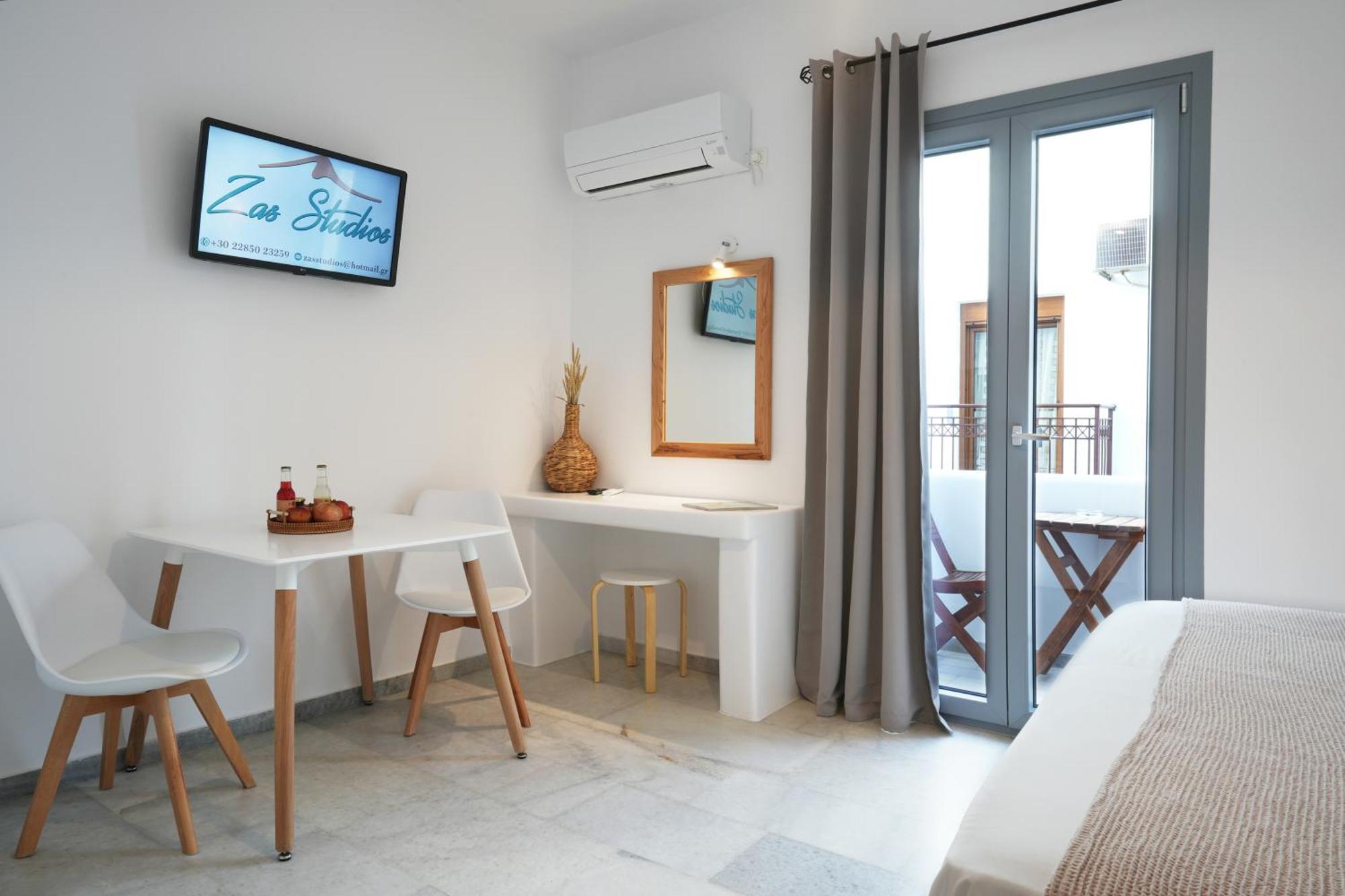 Apartment Zas Studios Naxos City