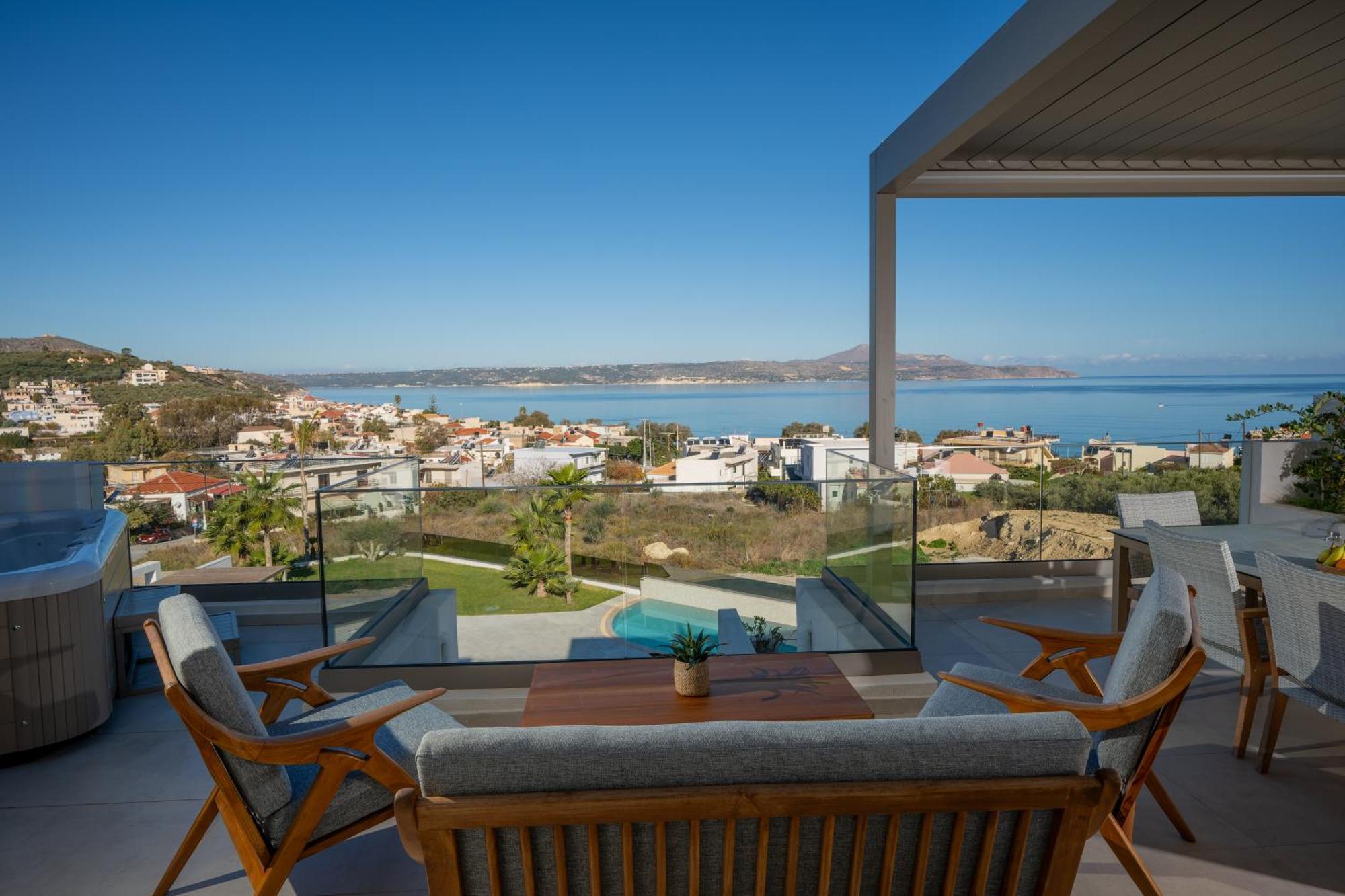 Amphimatrion Luxury Apartment