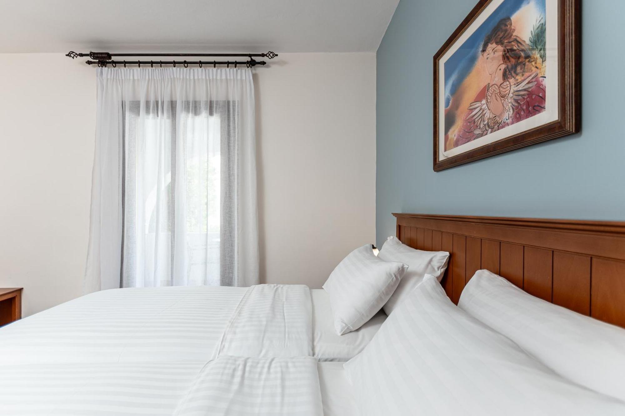 Naxos Hotel 3*