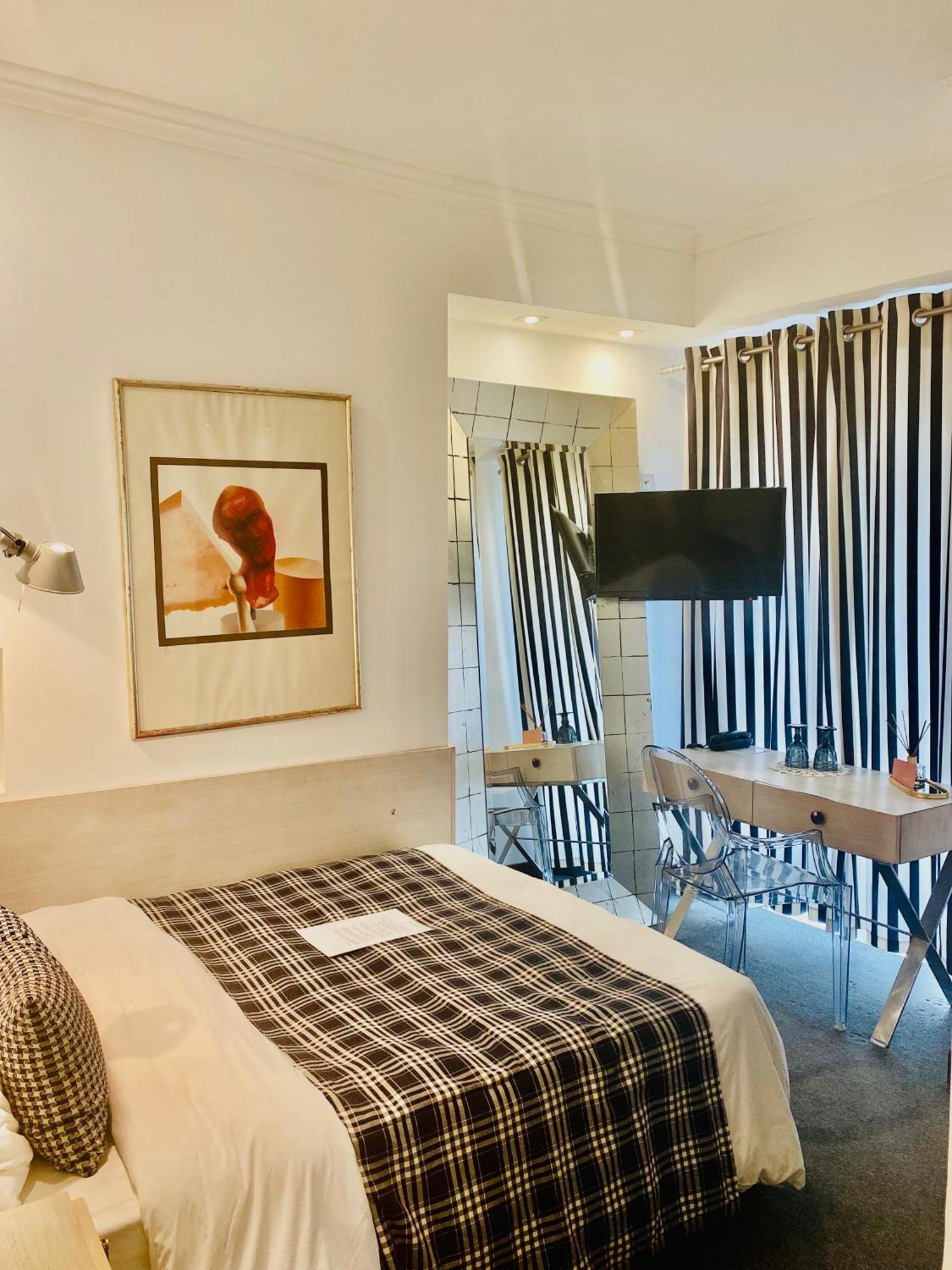 Hotel Andromeda Boutique 4*
