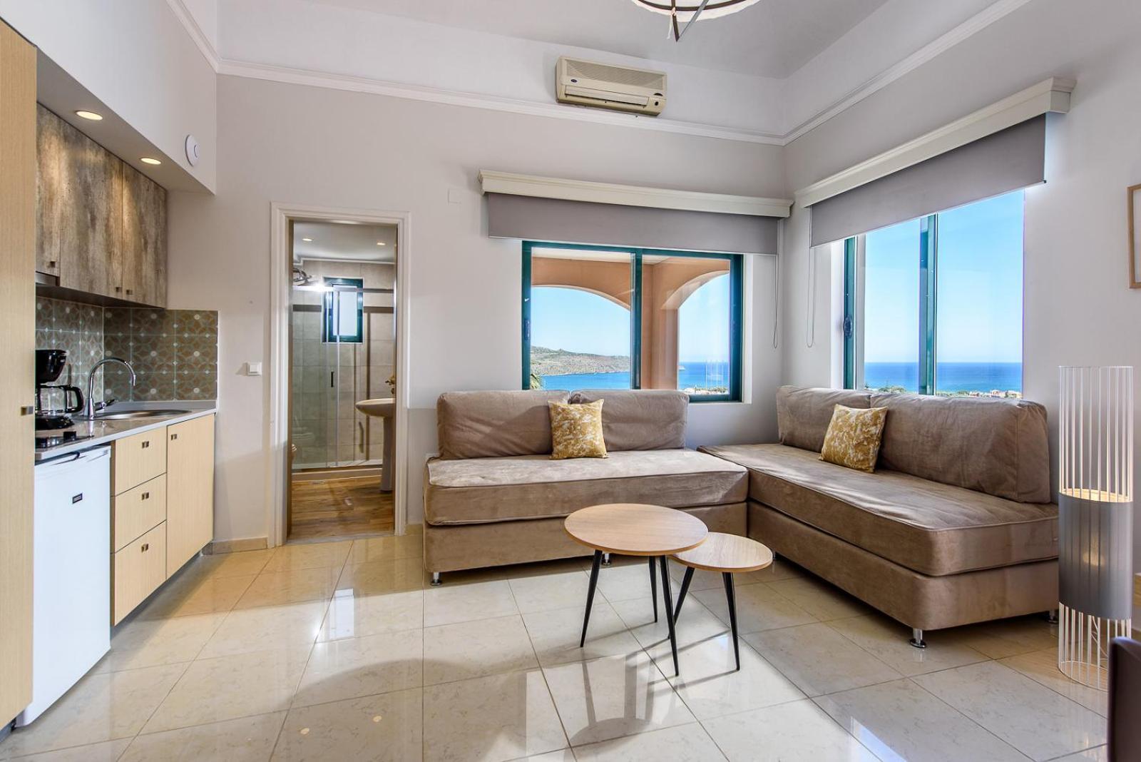 Caldera Village 4* Agia Marina (Crete)