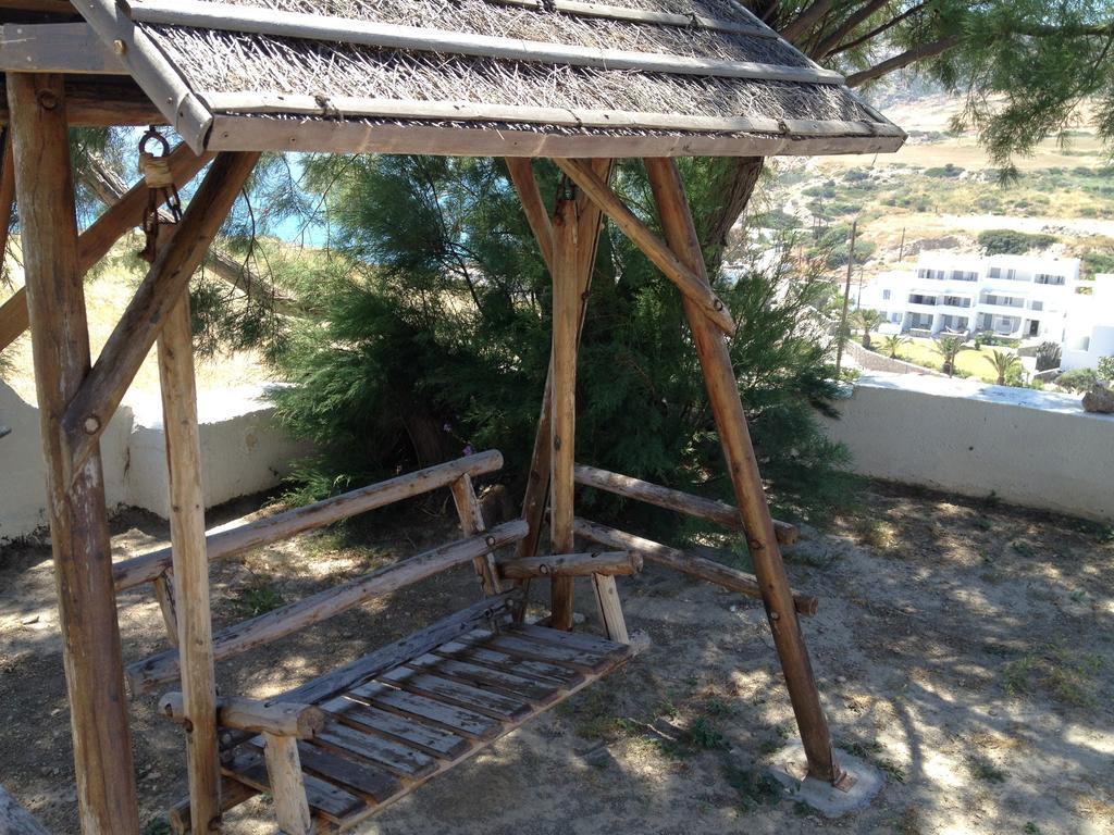 Guest house Avgerinos Paliochori 3*