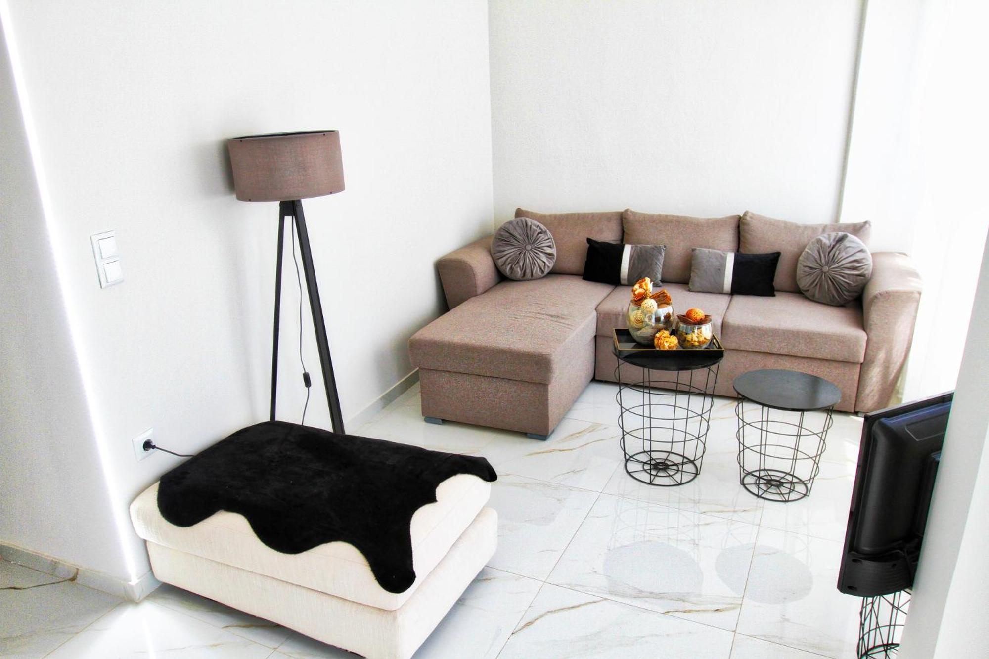 Squareview Apartment