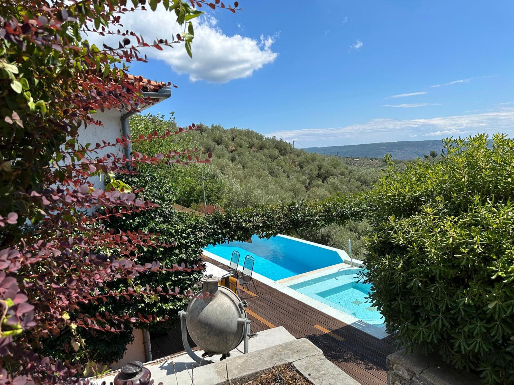 Elia Pilio Villas *