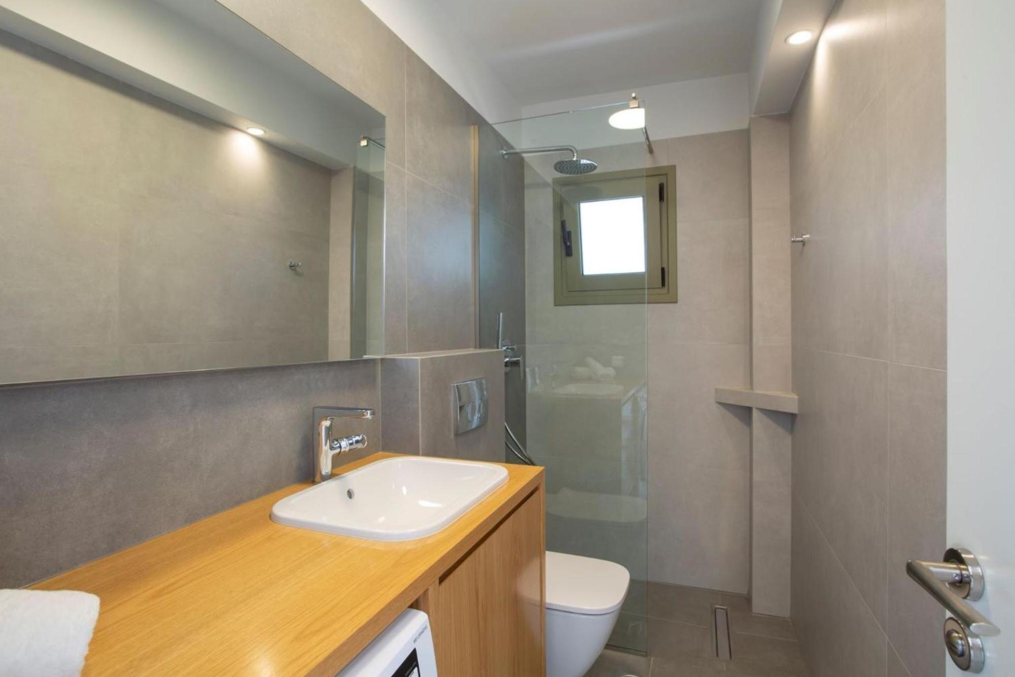 Veramente With Sea View *