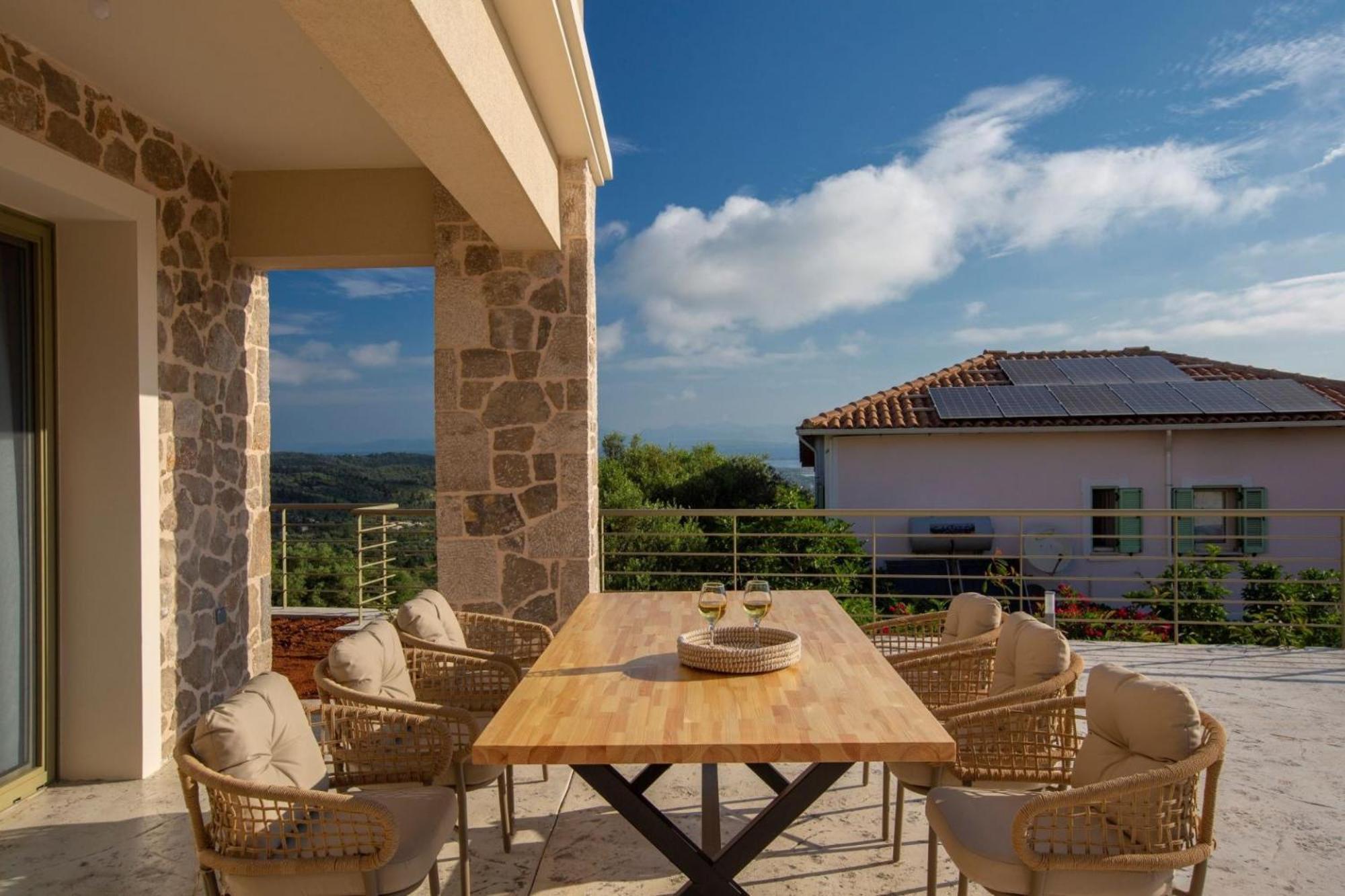Veramente With Sea View