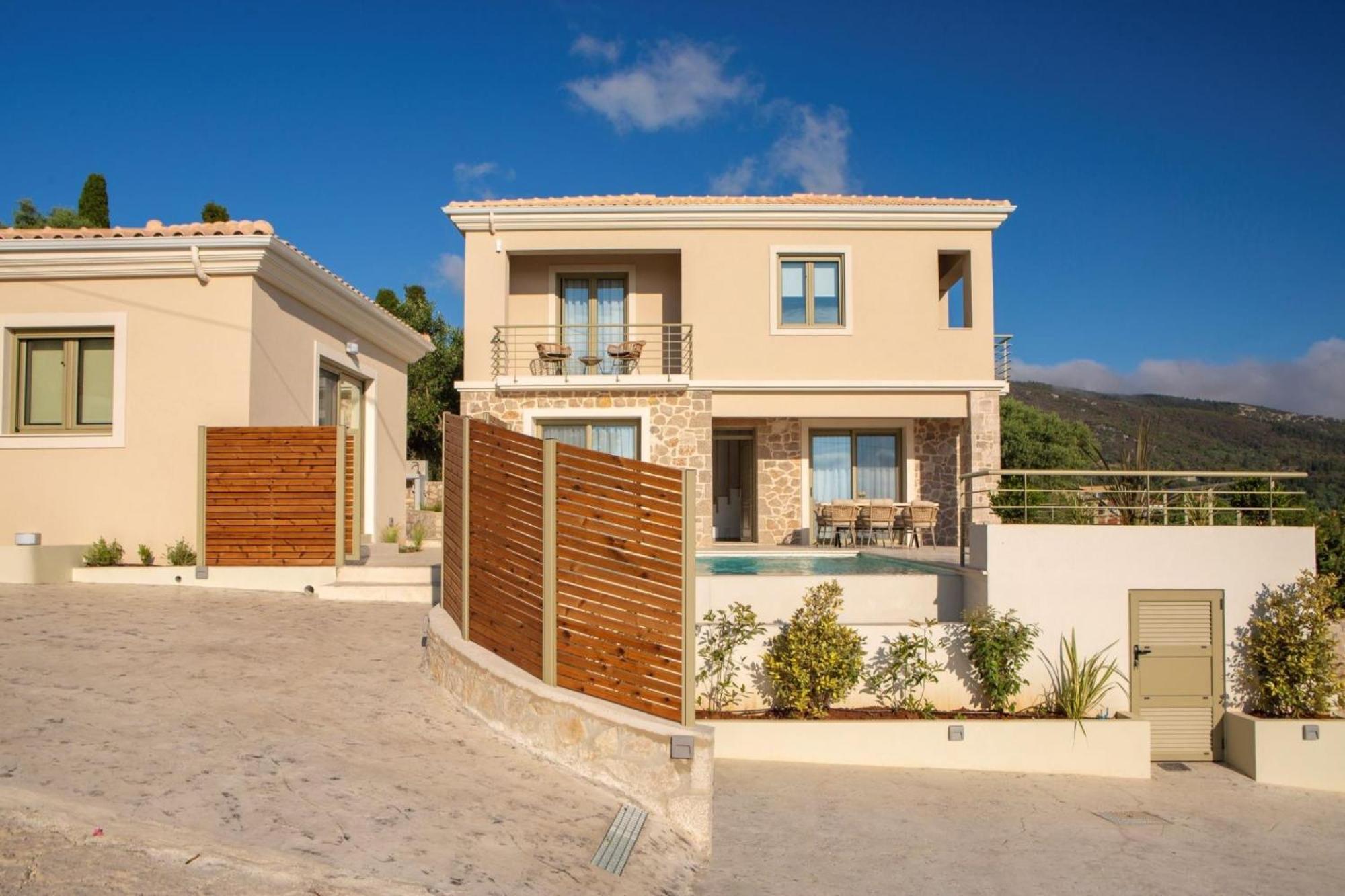 Villa Veramente With Sea View *