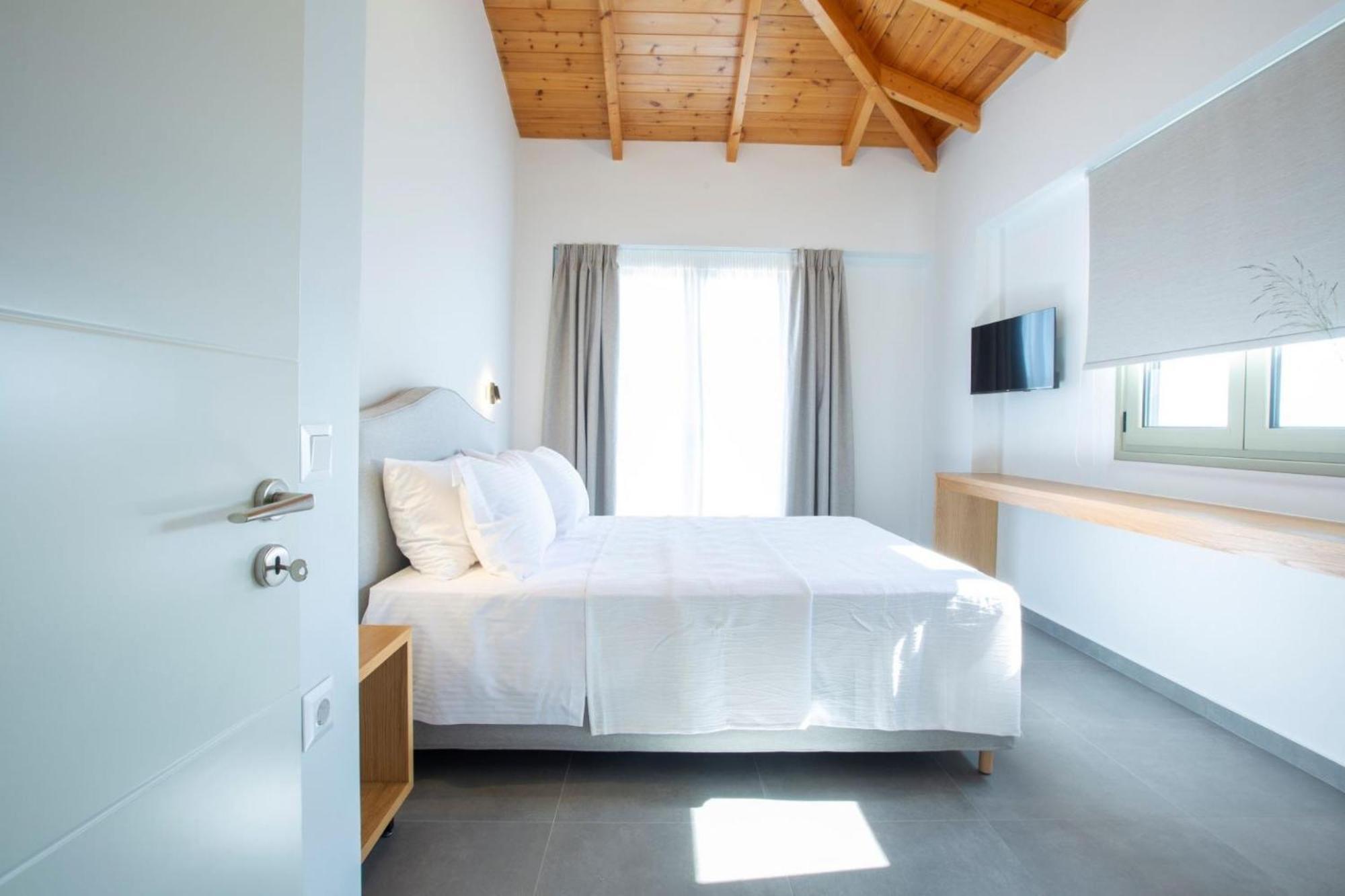 Veramente With Sea View