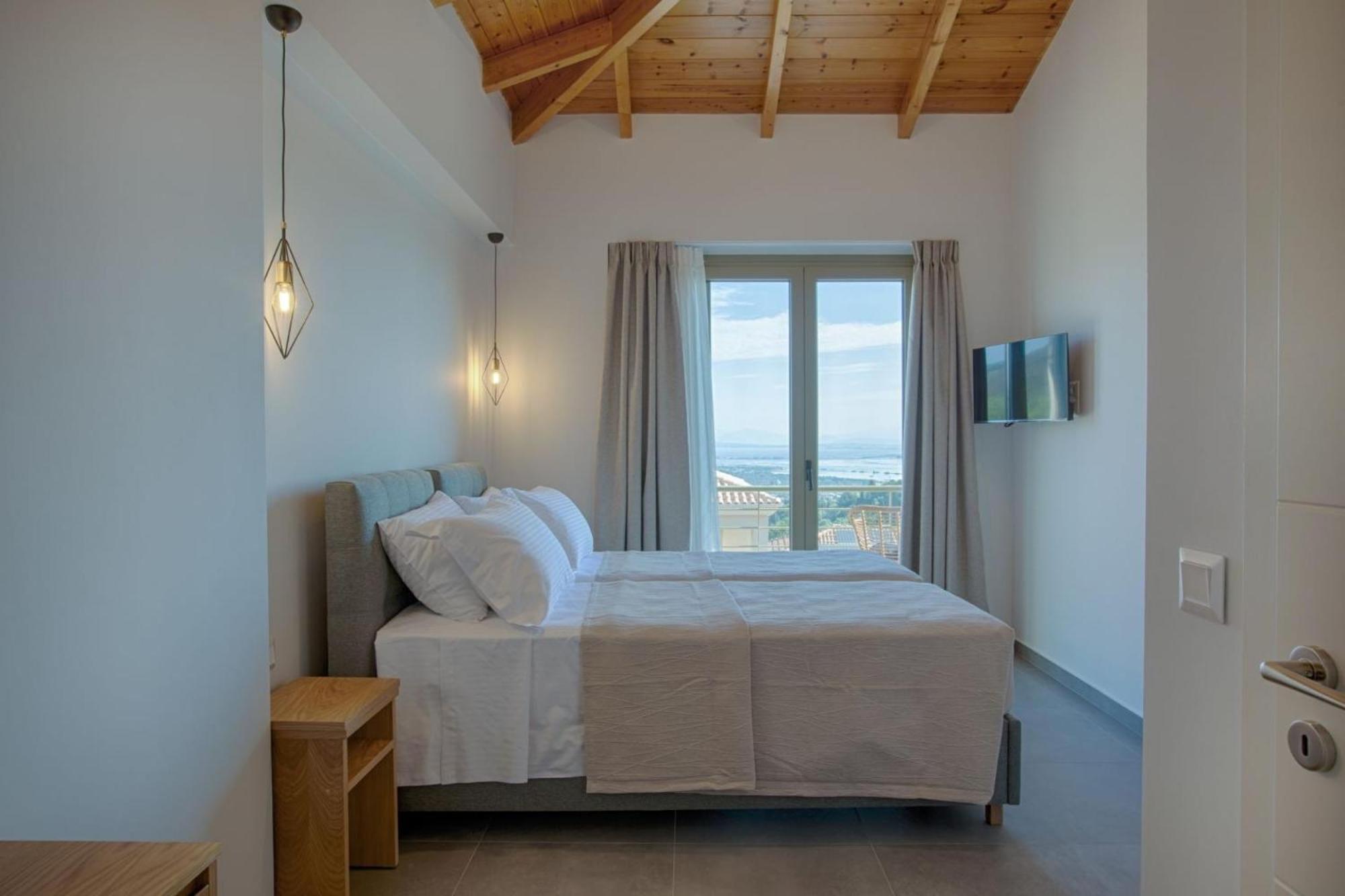 Veramente With Sea View