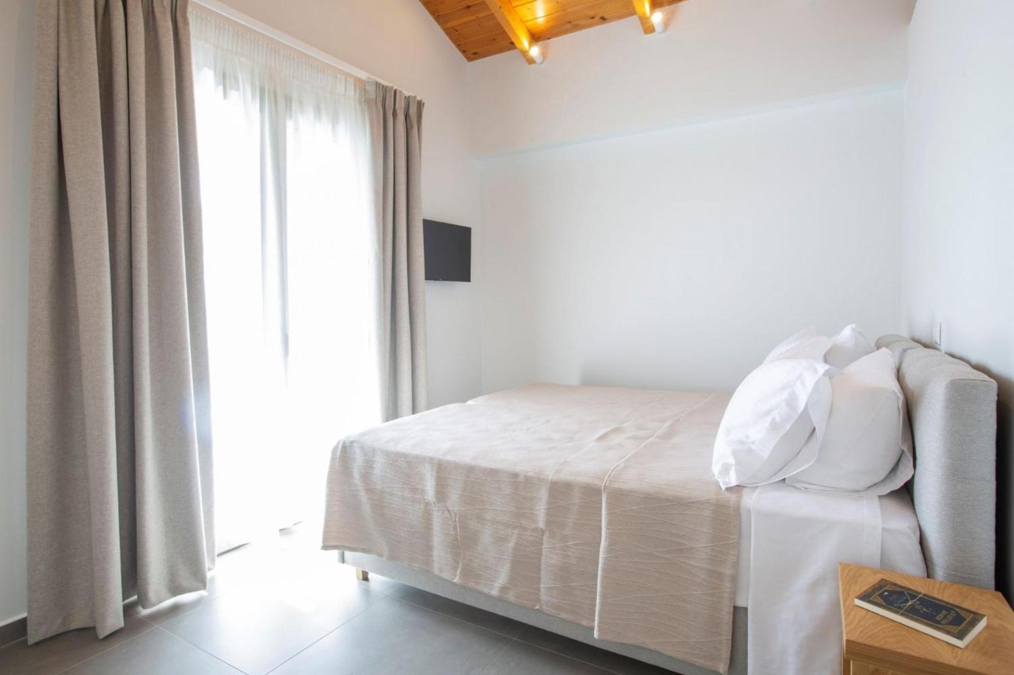 Veramente With Sea View *