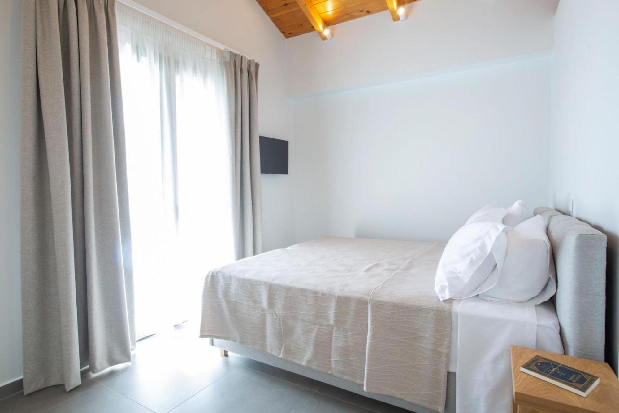 Veramente With Sea View Villa *