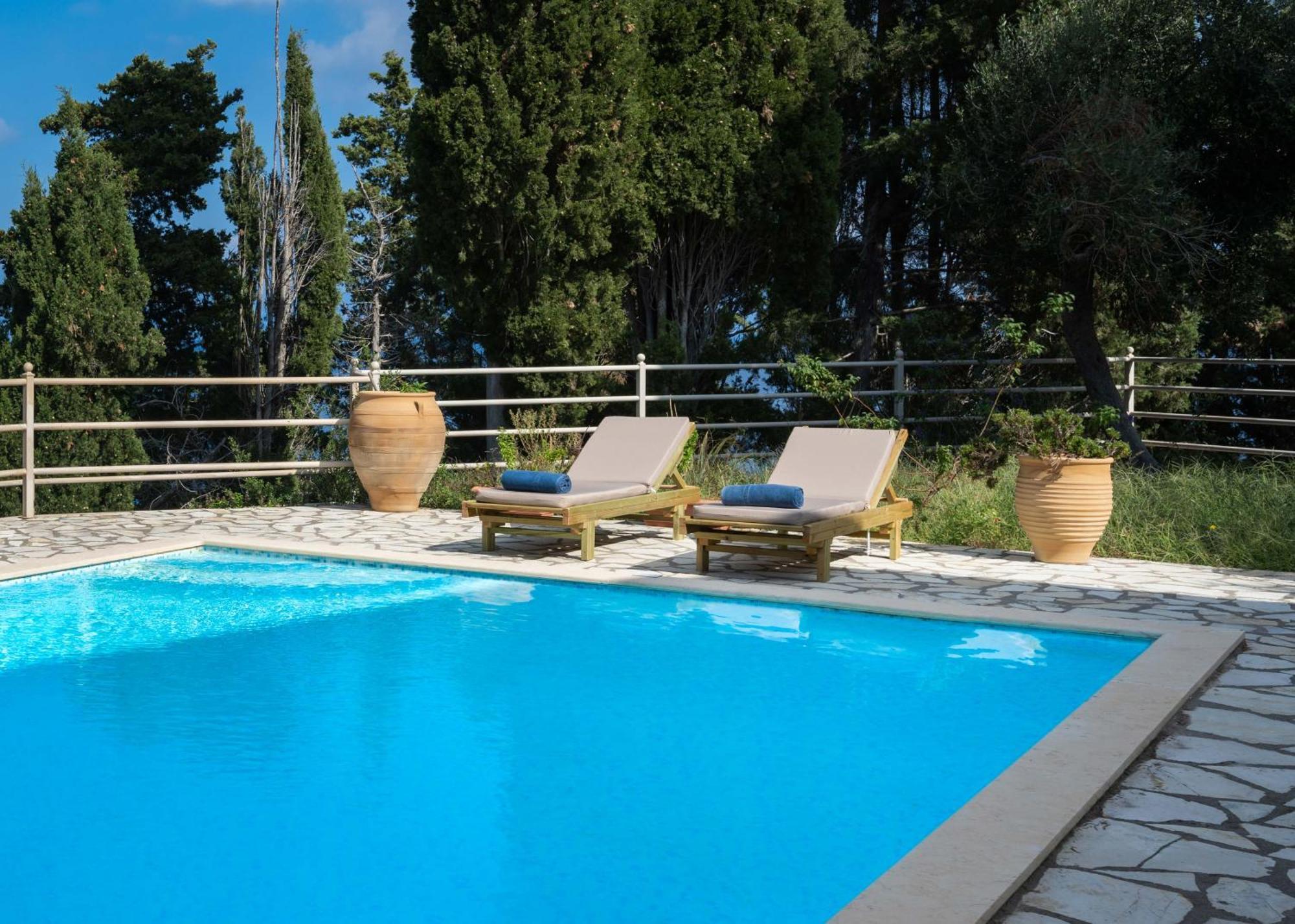 Pangolas Paxos Apartment Longos (Paxos)
