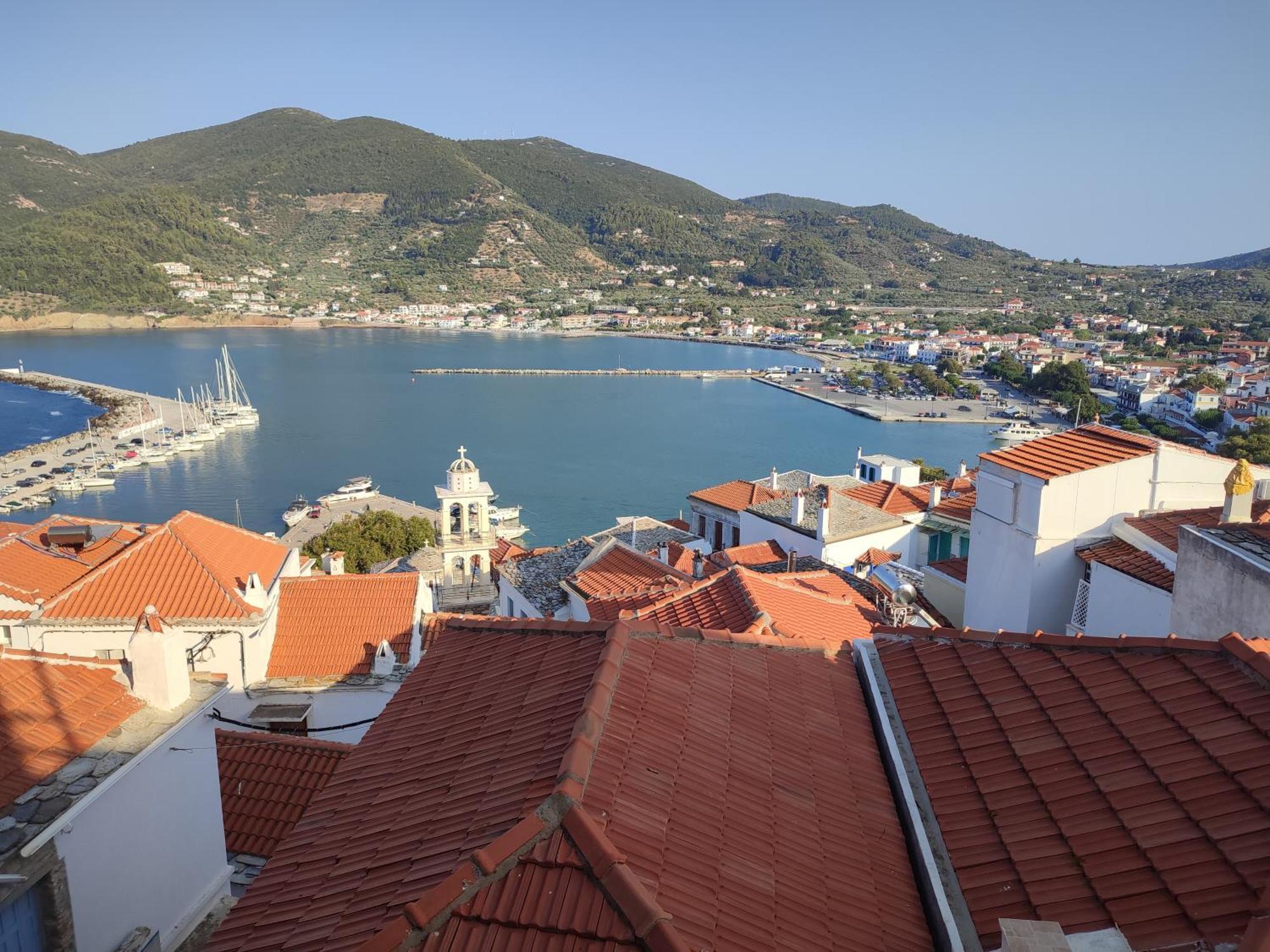 Kastro House Holiday home