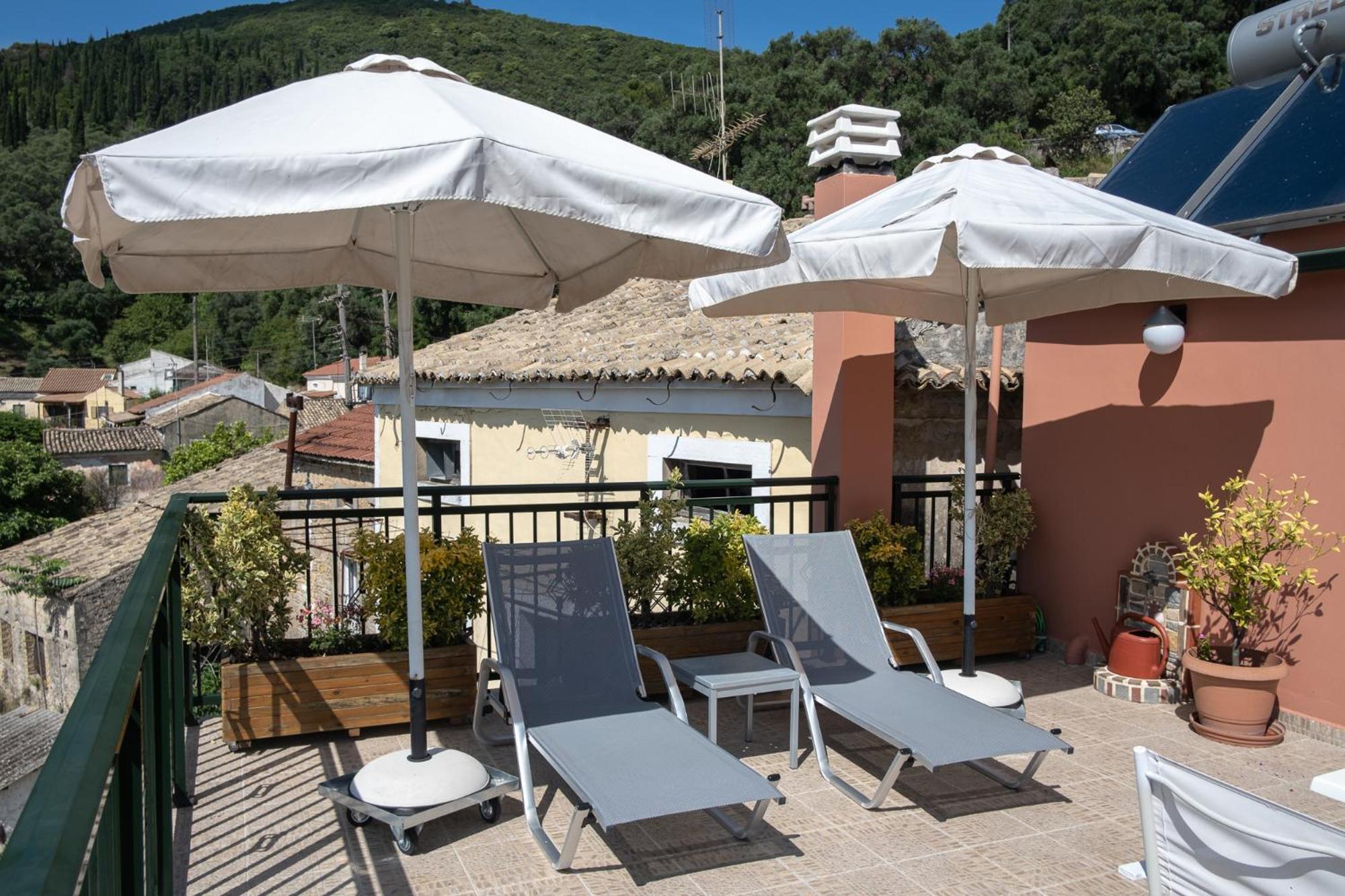 Apartment Anna Kato Garouna