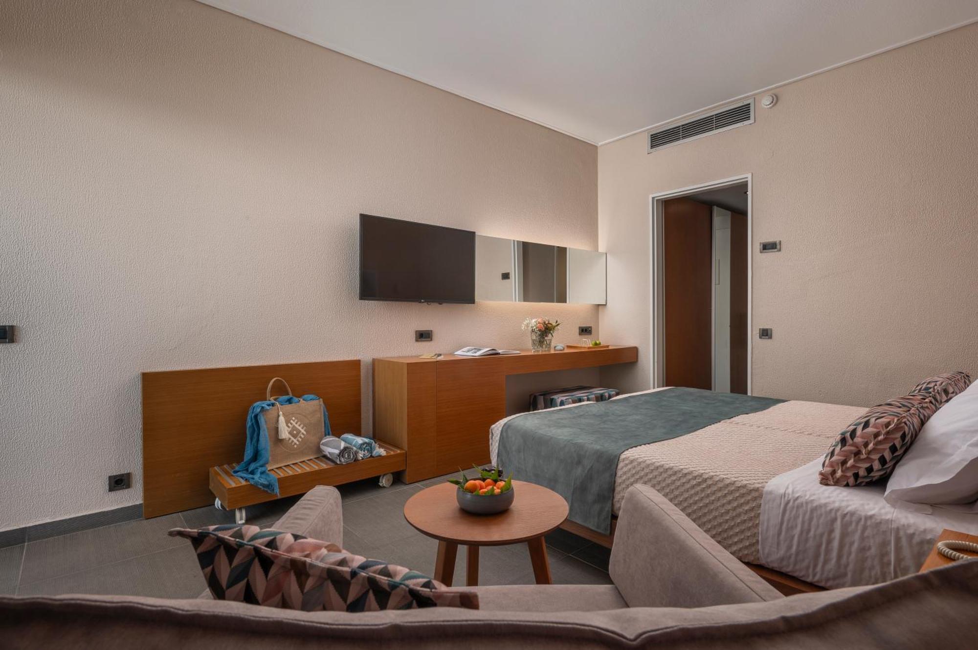 Hotel Skiathos Palace 4*
