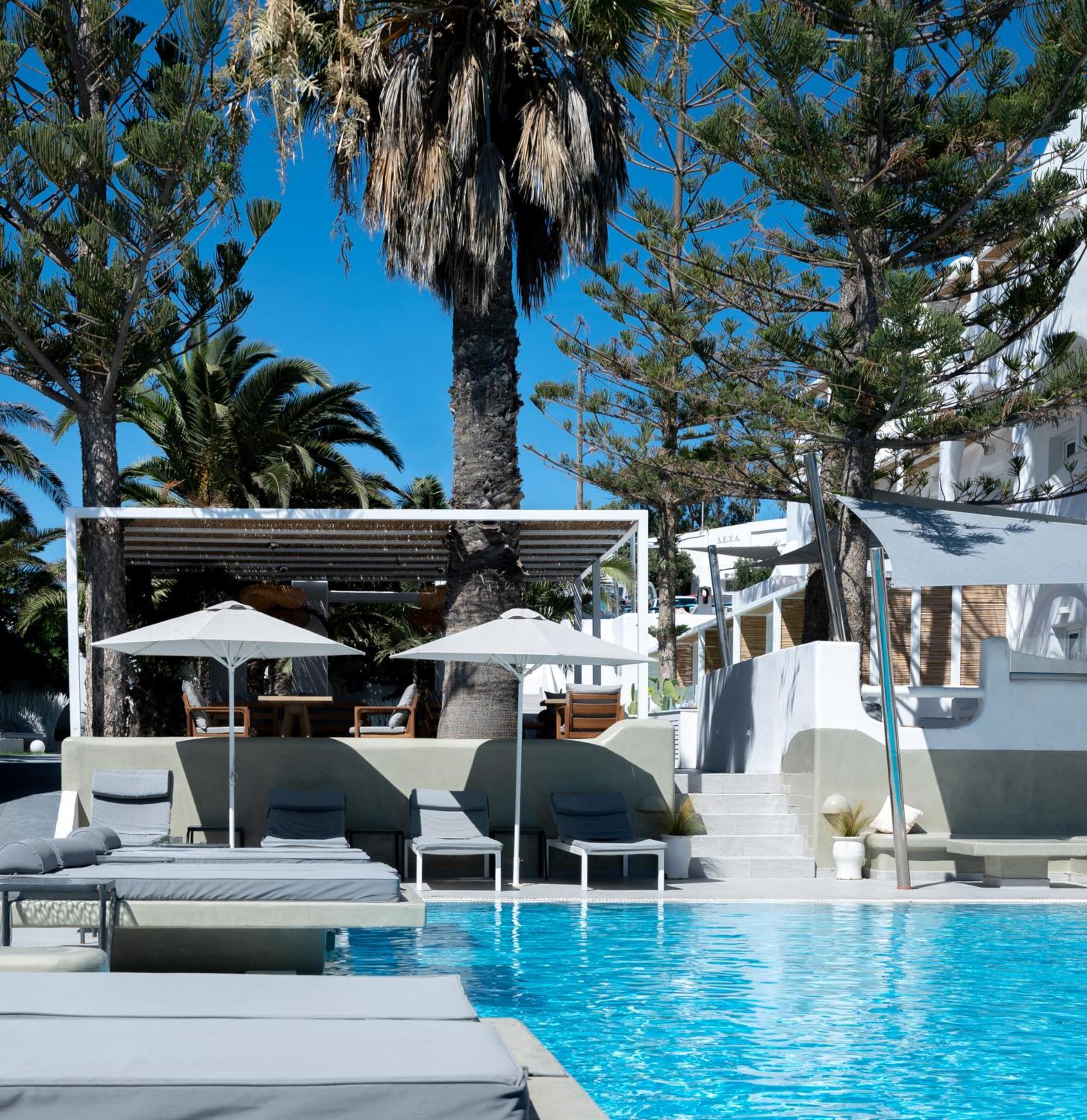Daedalus Hotel
