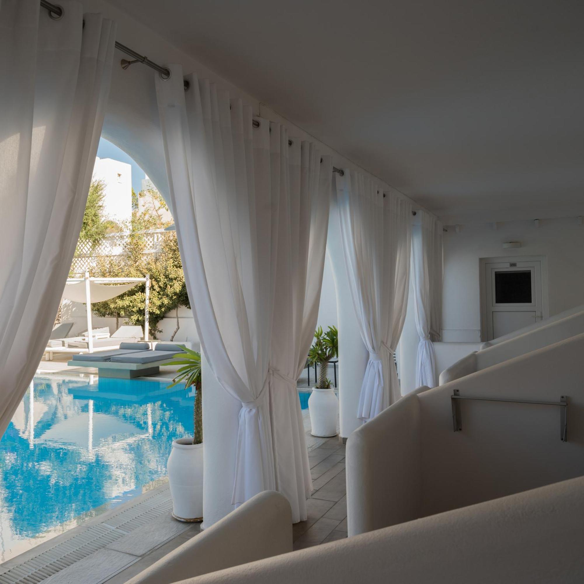 Daedalus Hotel Fira (Santorini)