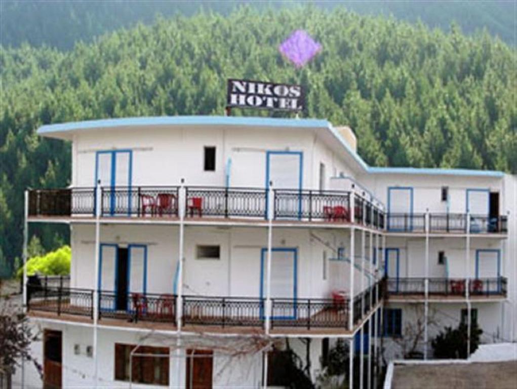 Nikos Aparthotel