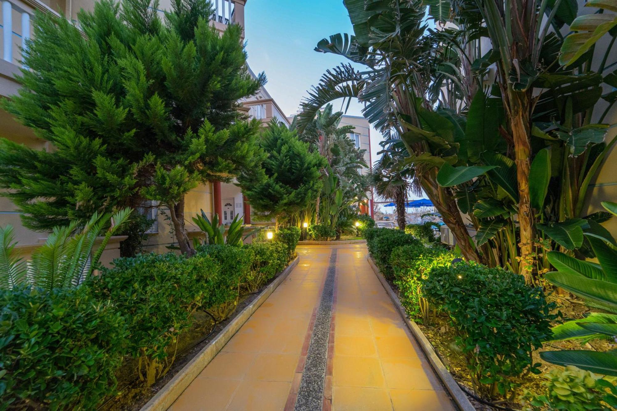 Futura Aparthotel Maleme (Crete)