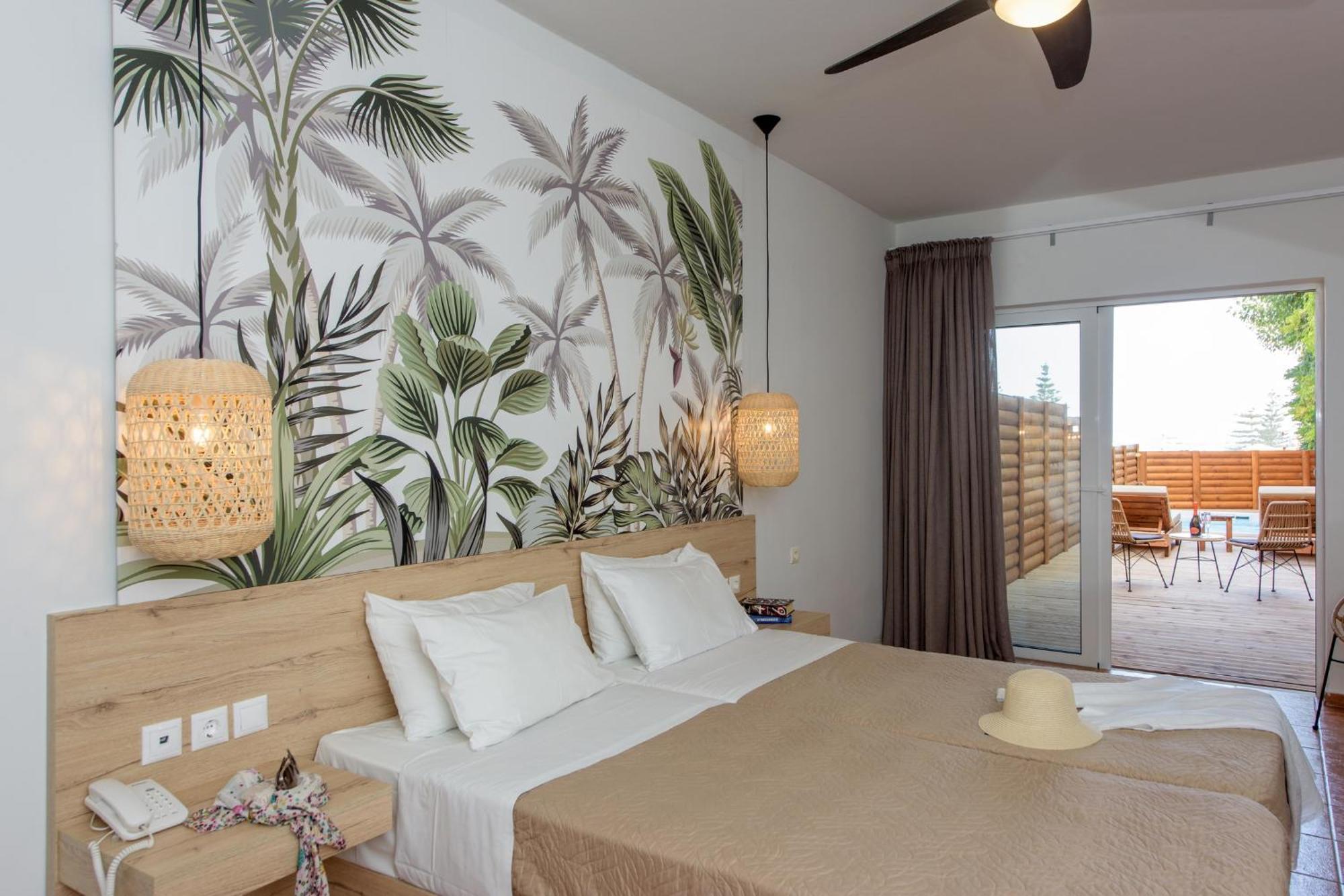 Eurohotel Theo Hotel Agia Marina (Crete)