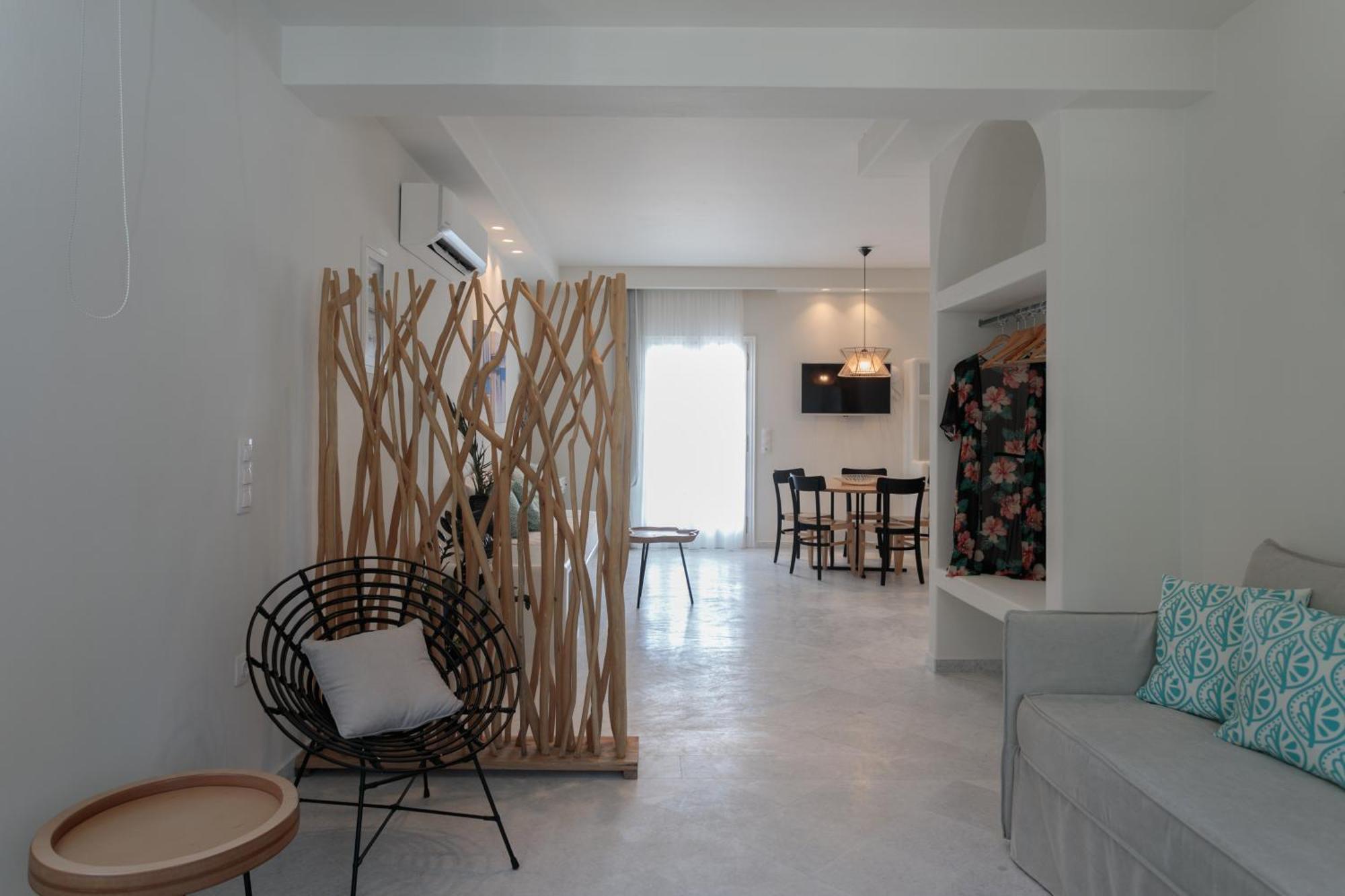 Aeolos Sustainable Living Agkidia
