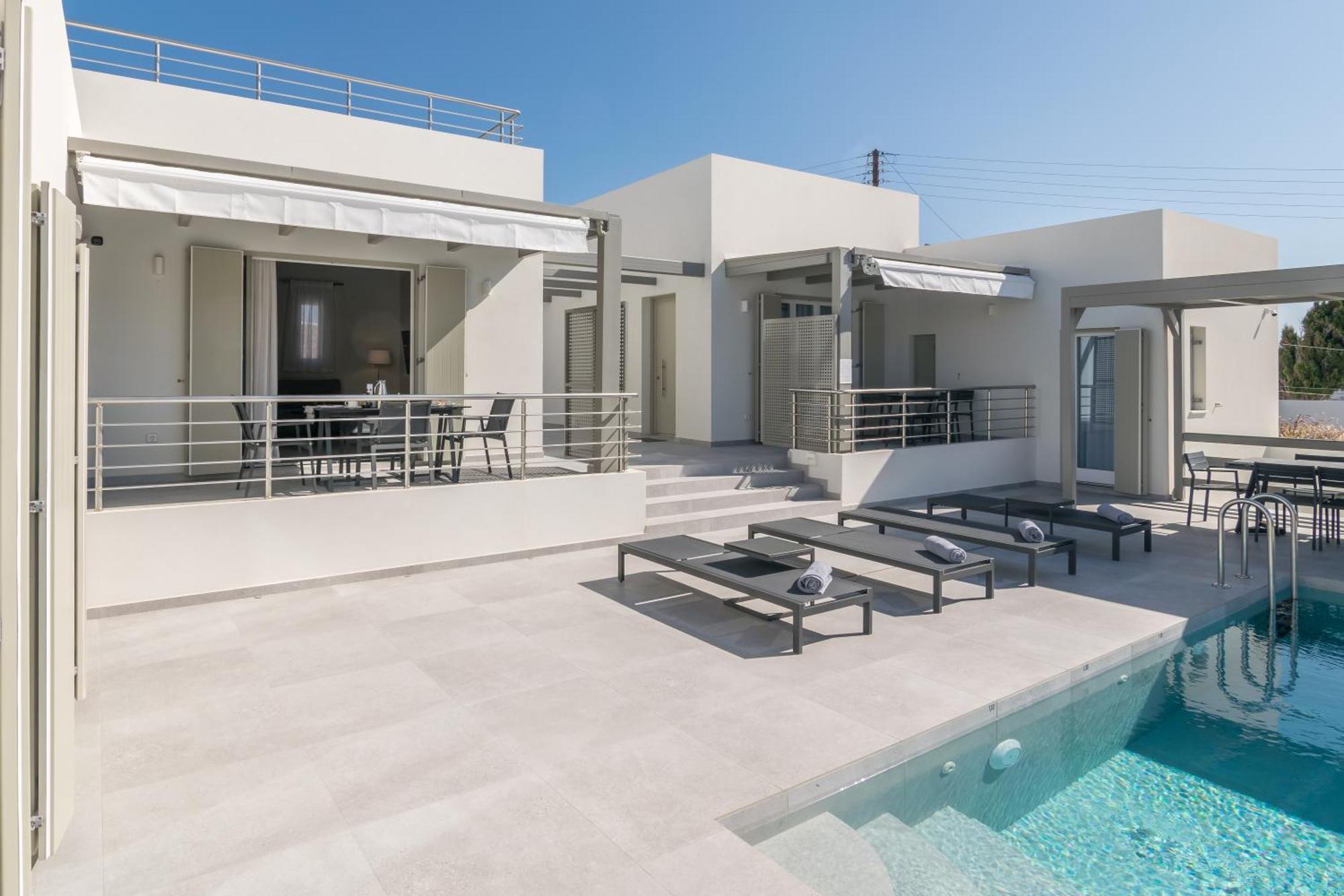 Thiopetra Villa Triovasalos