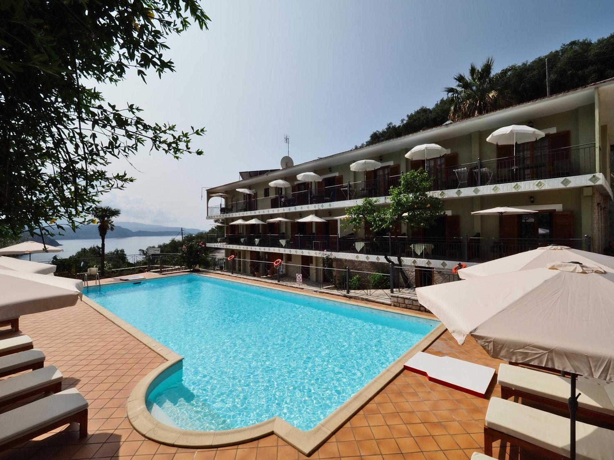 Bella Vista & Aparthotel Parga