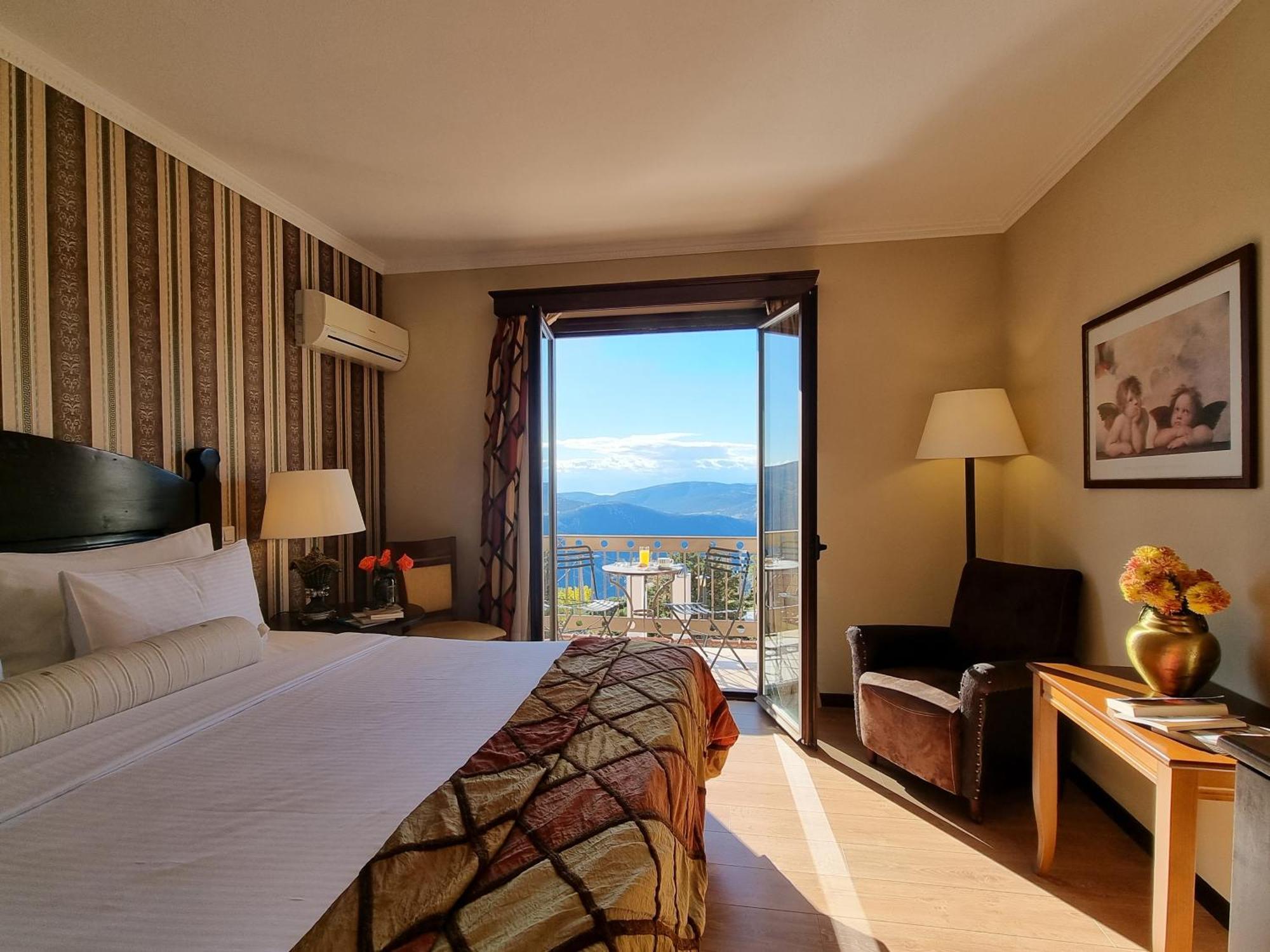 Likoria Hotel 4*