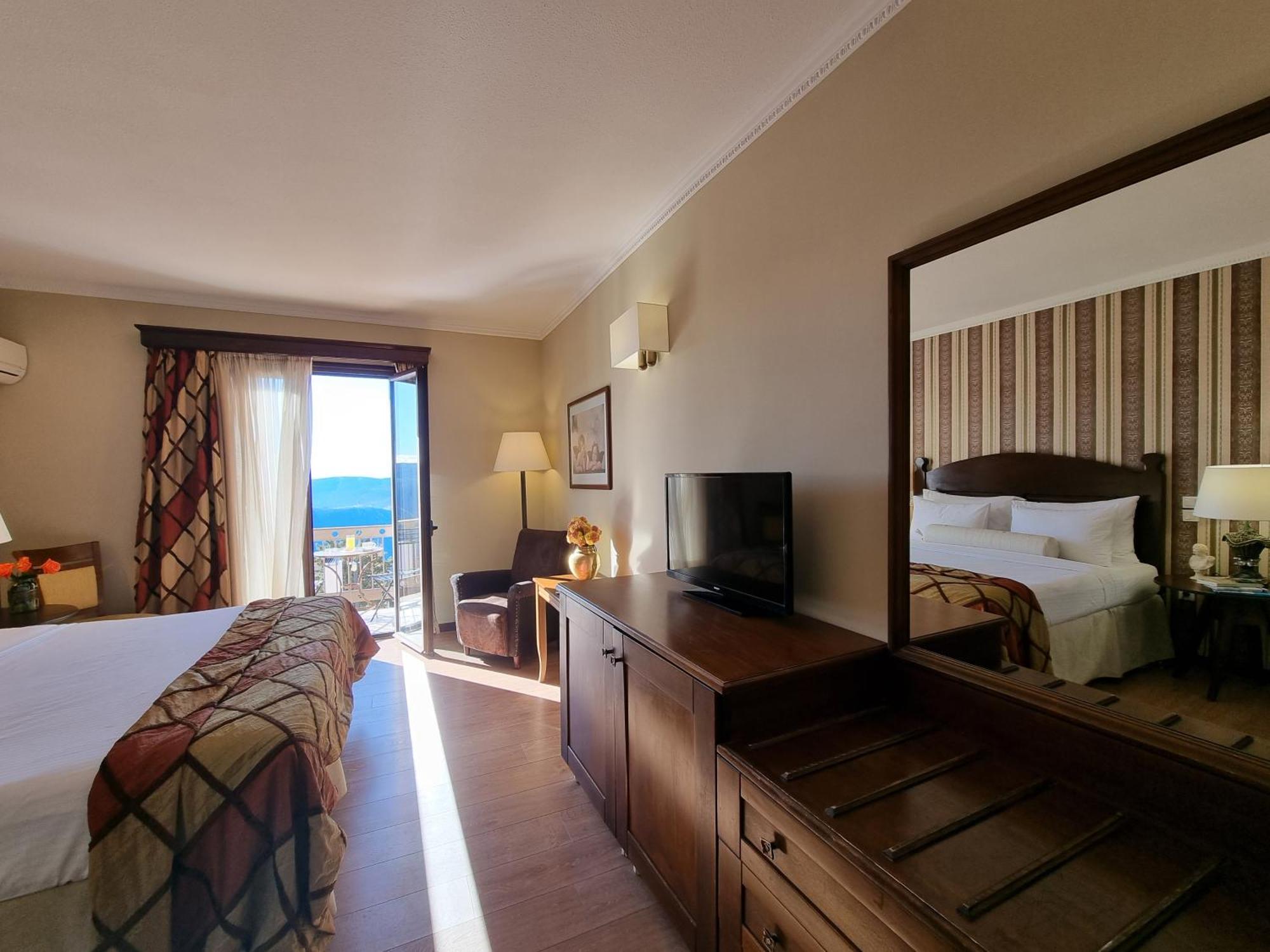 Hotel Likoria 4*