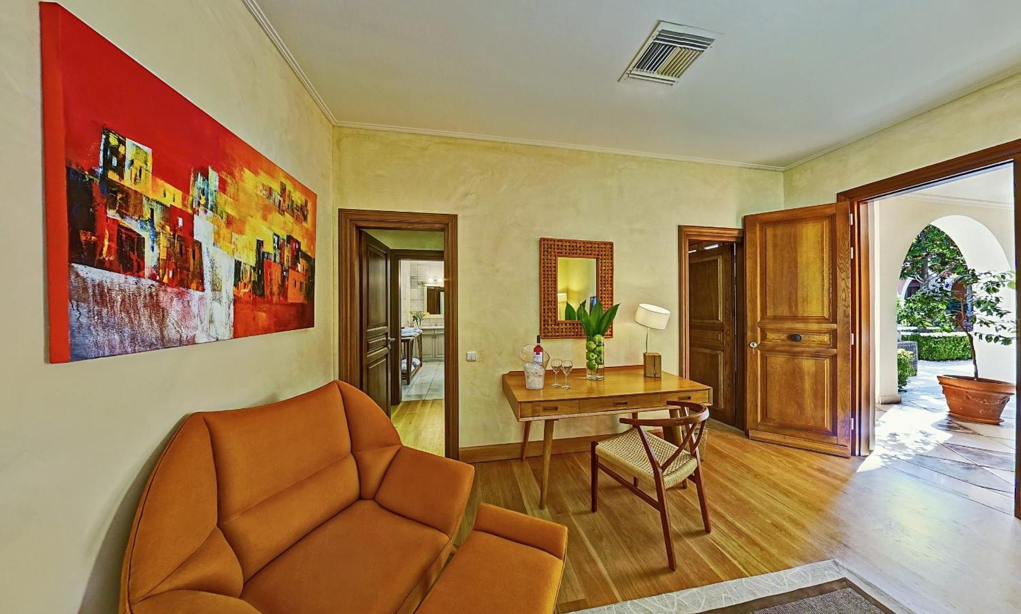 Veneziano & 4*