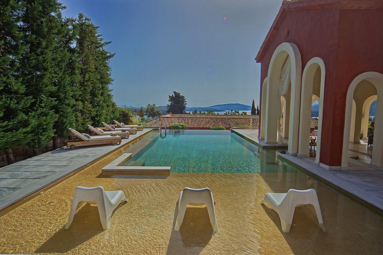 Veneziano & Hotel Nydri (Lefkada)