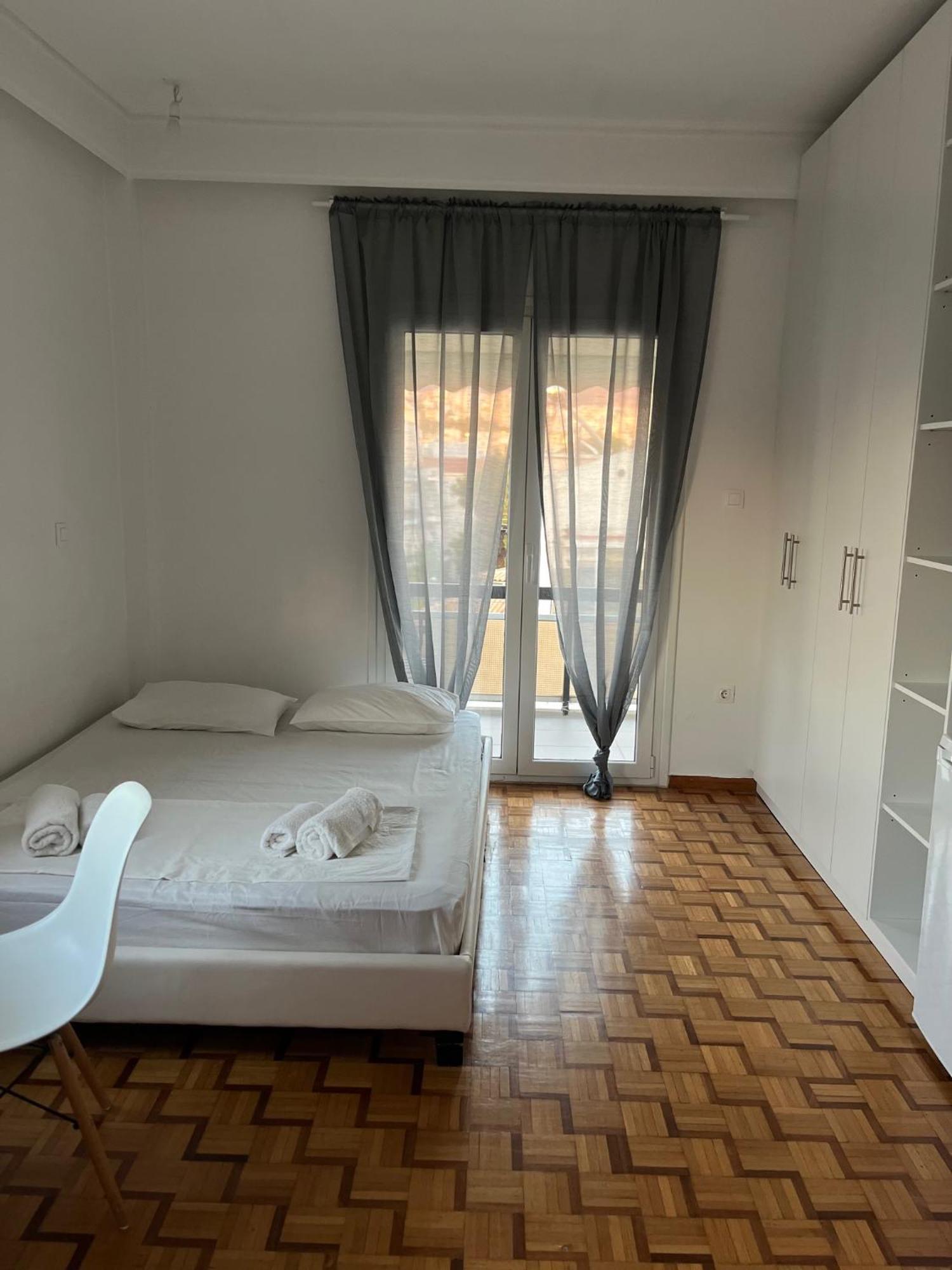 Acropolis View Aparthotel *