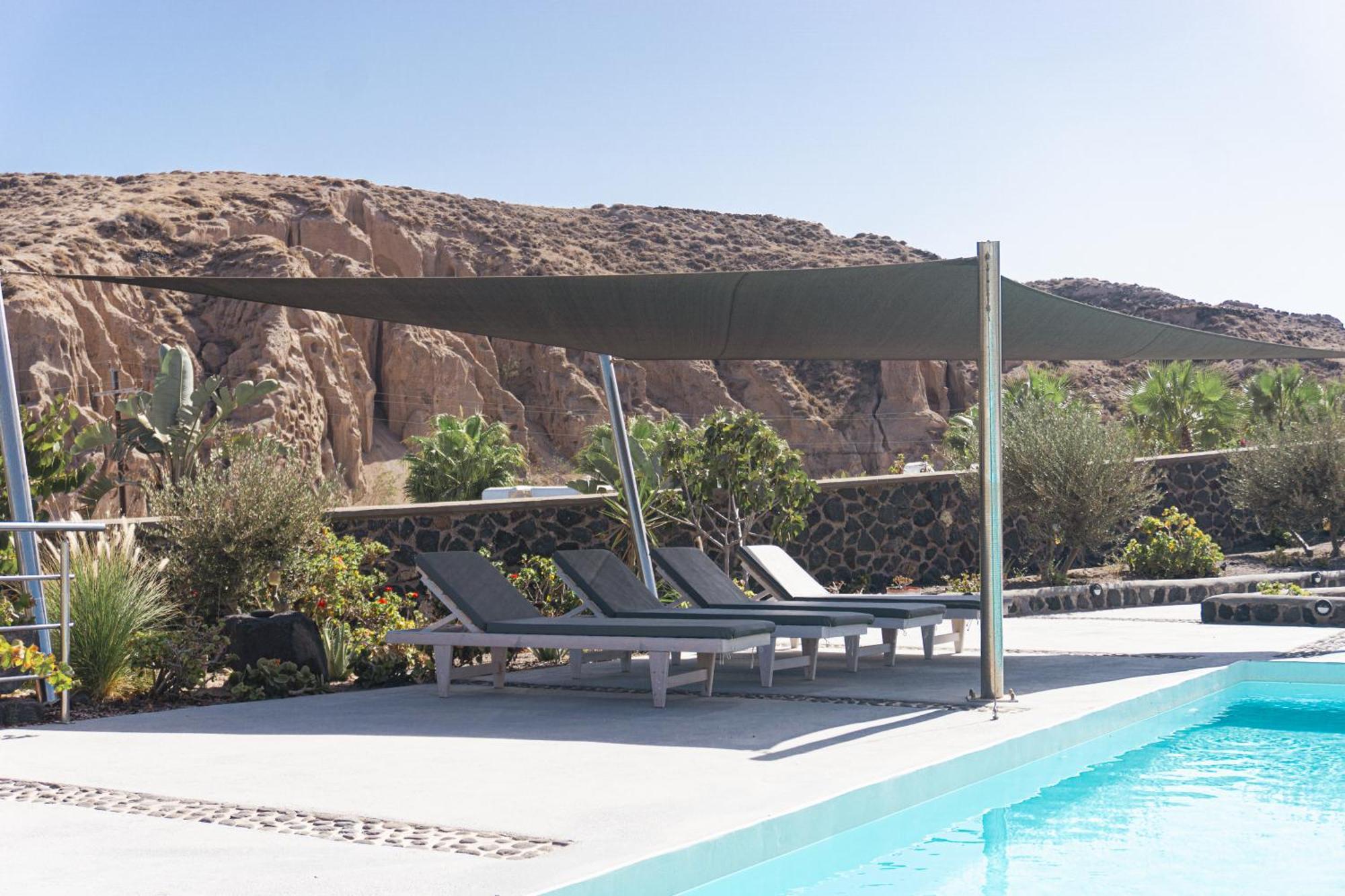 Scirocco Villa Fira (Santorini)