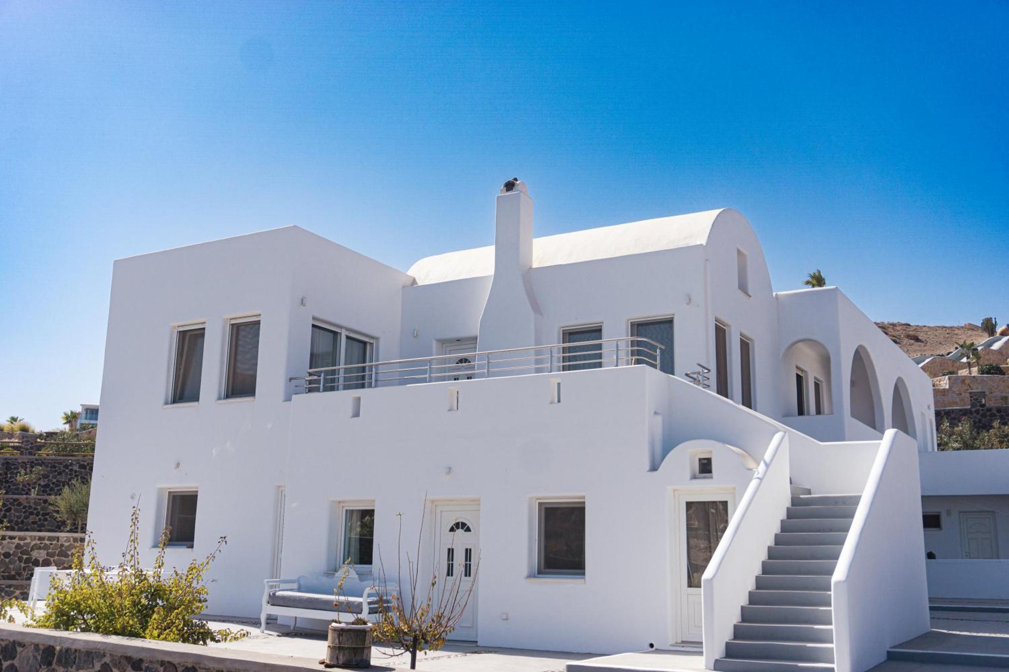 Villa Scirocco Fira (Santorini)