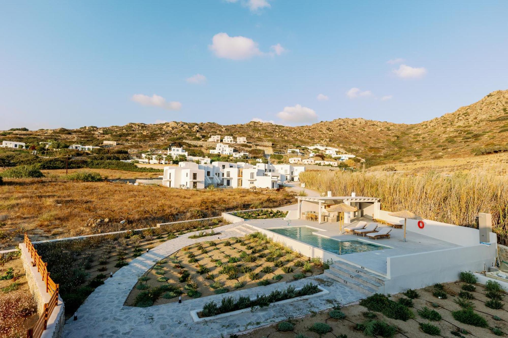 Finest -seaside With Private Swimming Pool- Villa Mikri Vigla