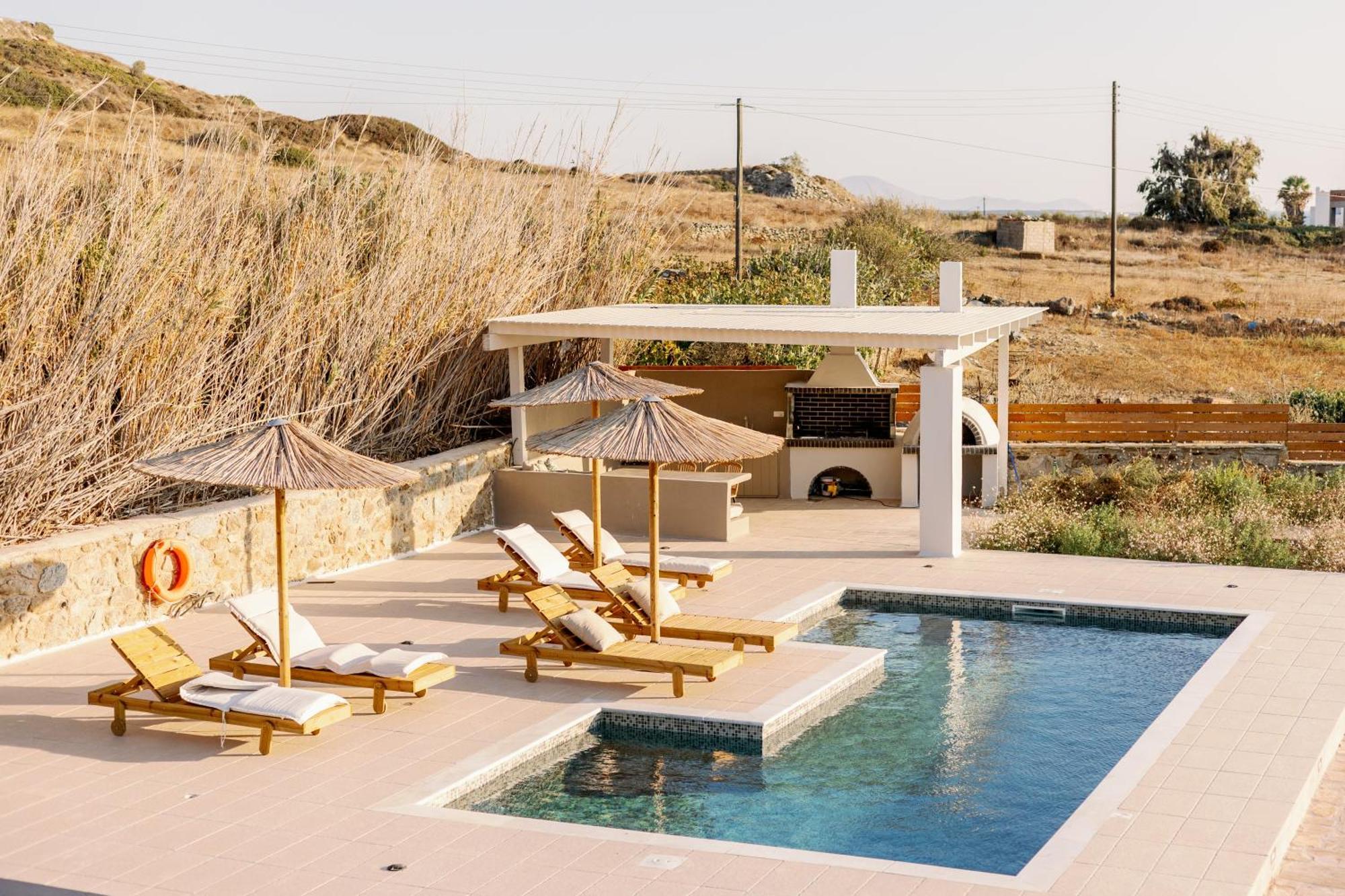 Finest -seaside With Private Swimming Pool- Villa Mikri Vigla