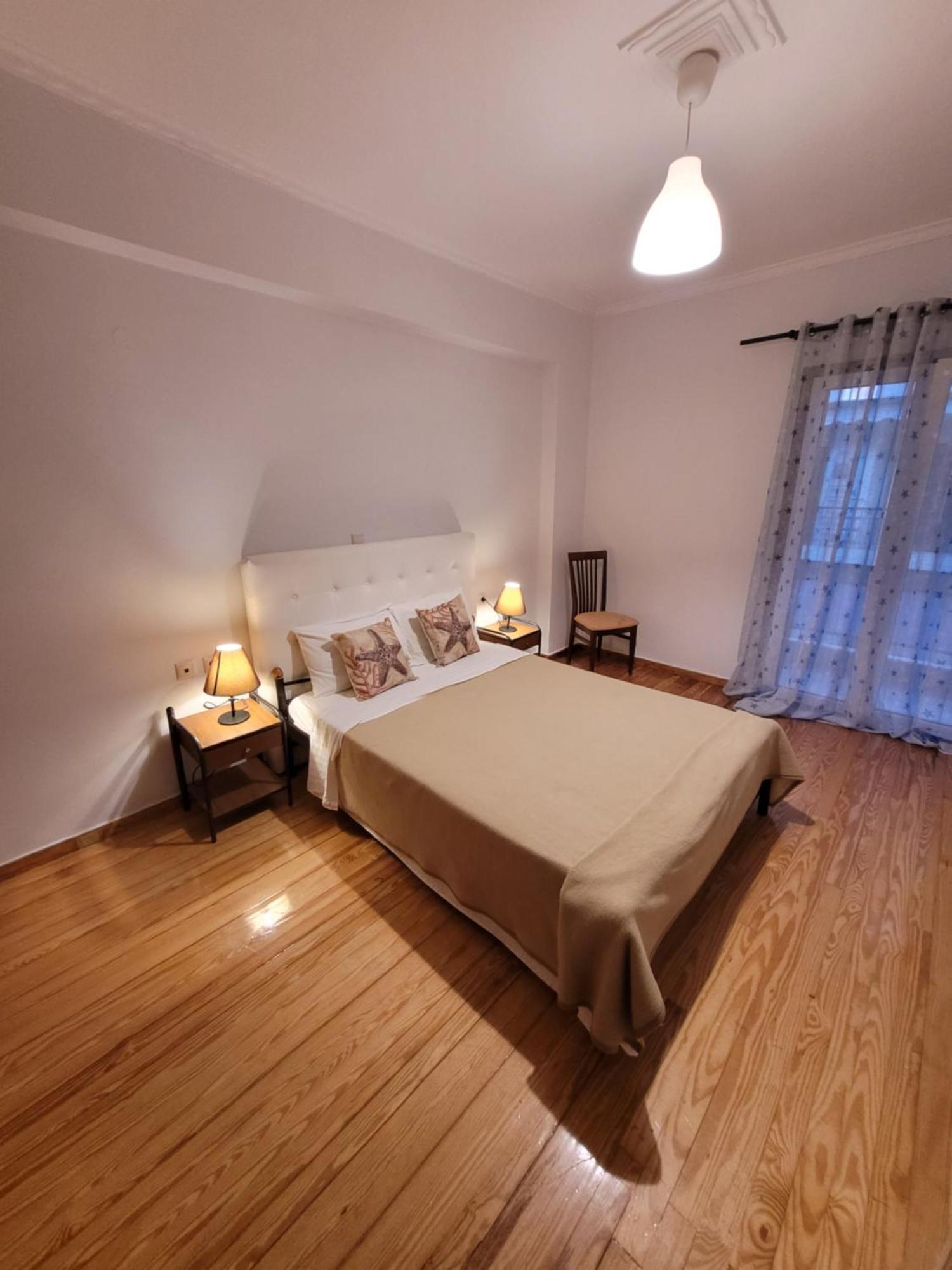 Center Apartment *