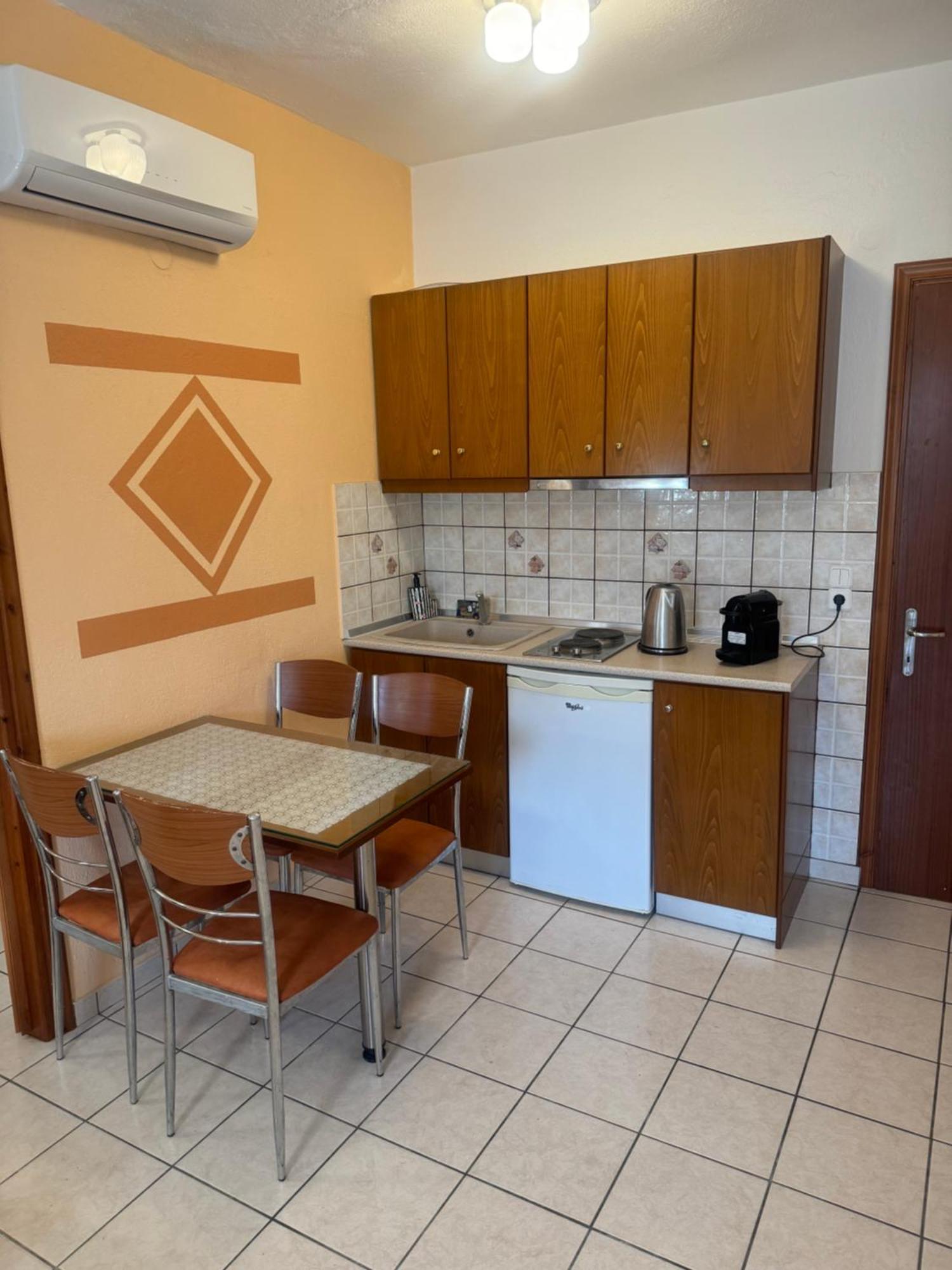 Memories Apartment