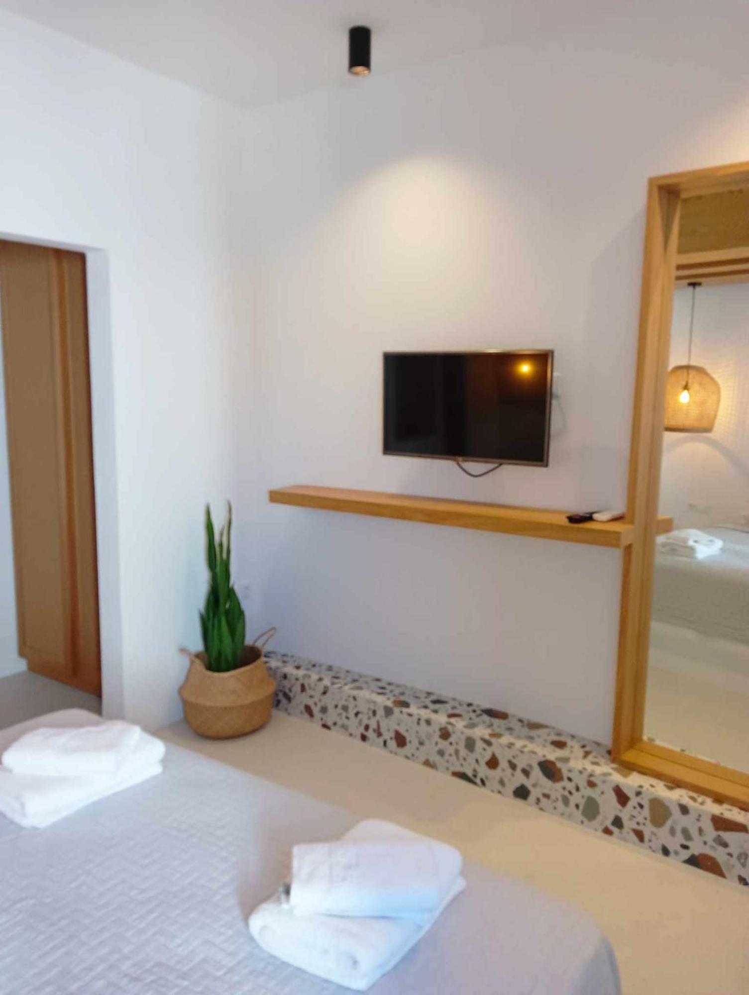Hotel Anemousa