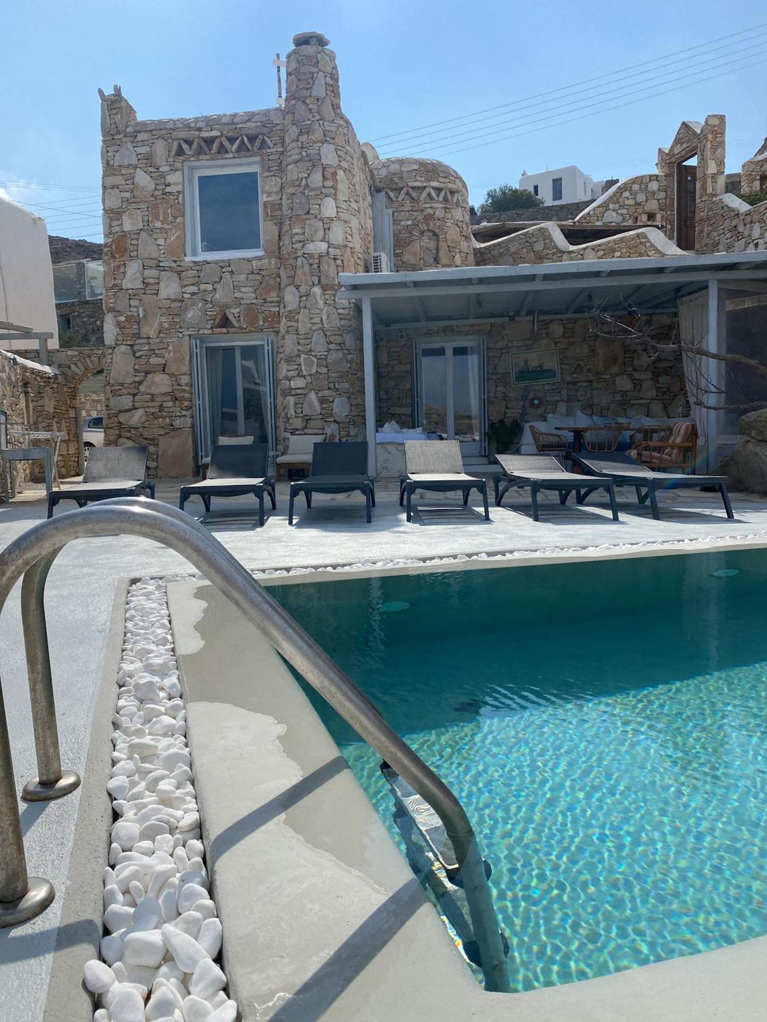 Villa Petrinaki