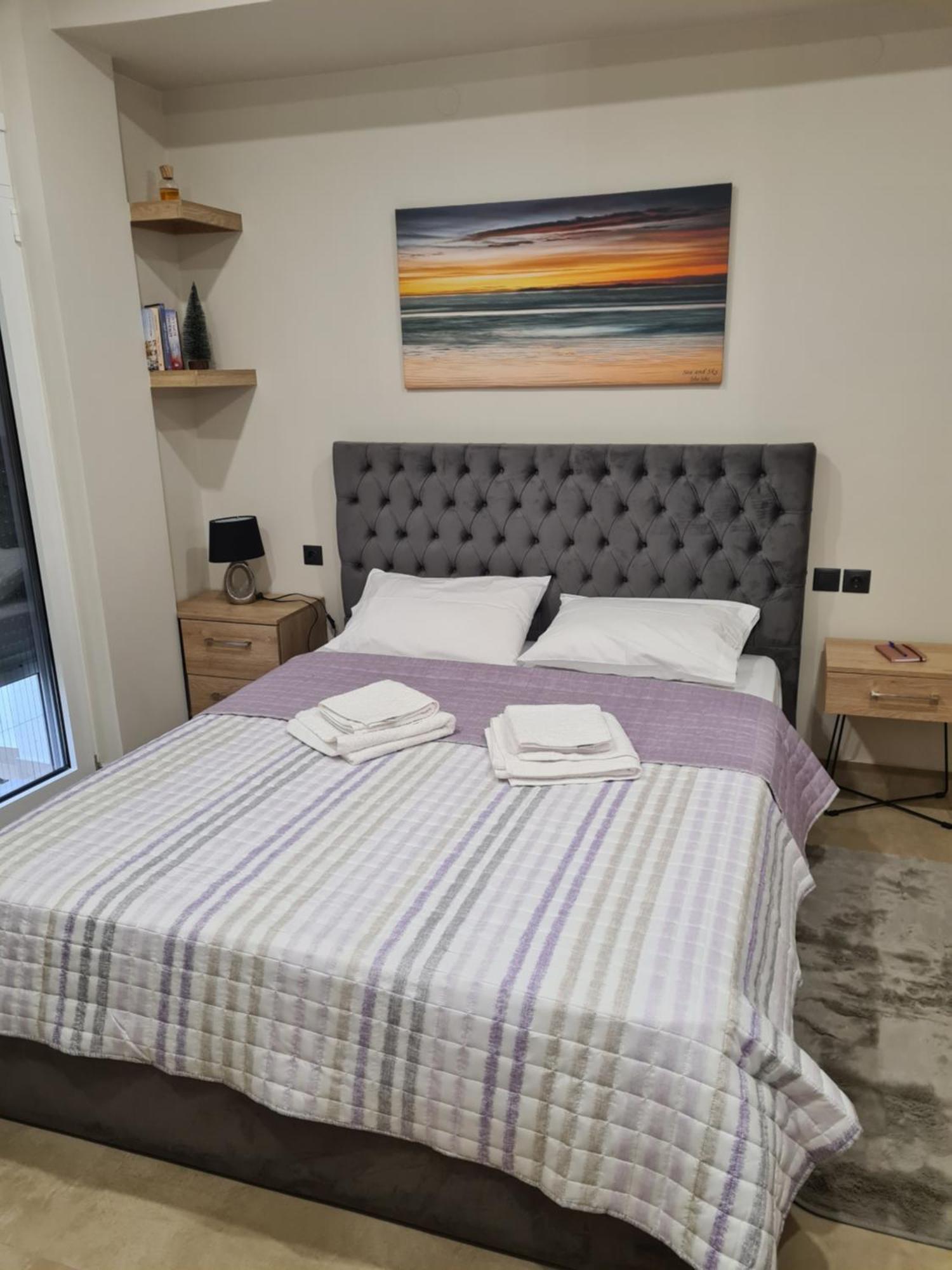 Fay's Luxury Loft Apartment *