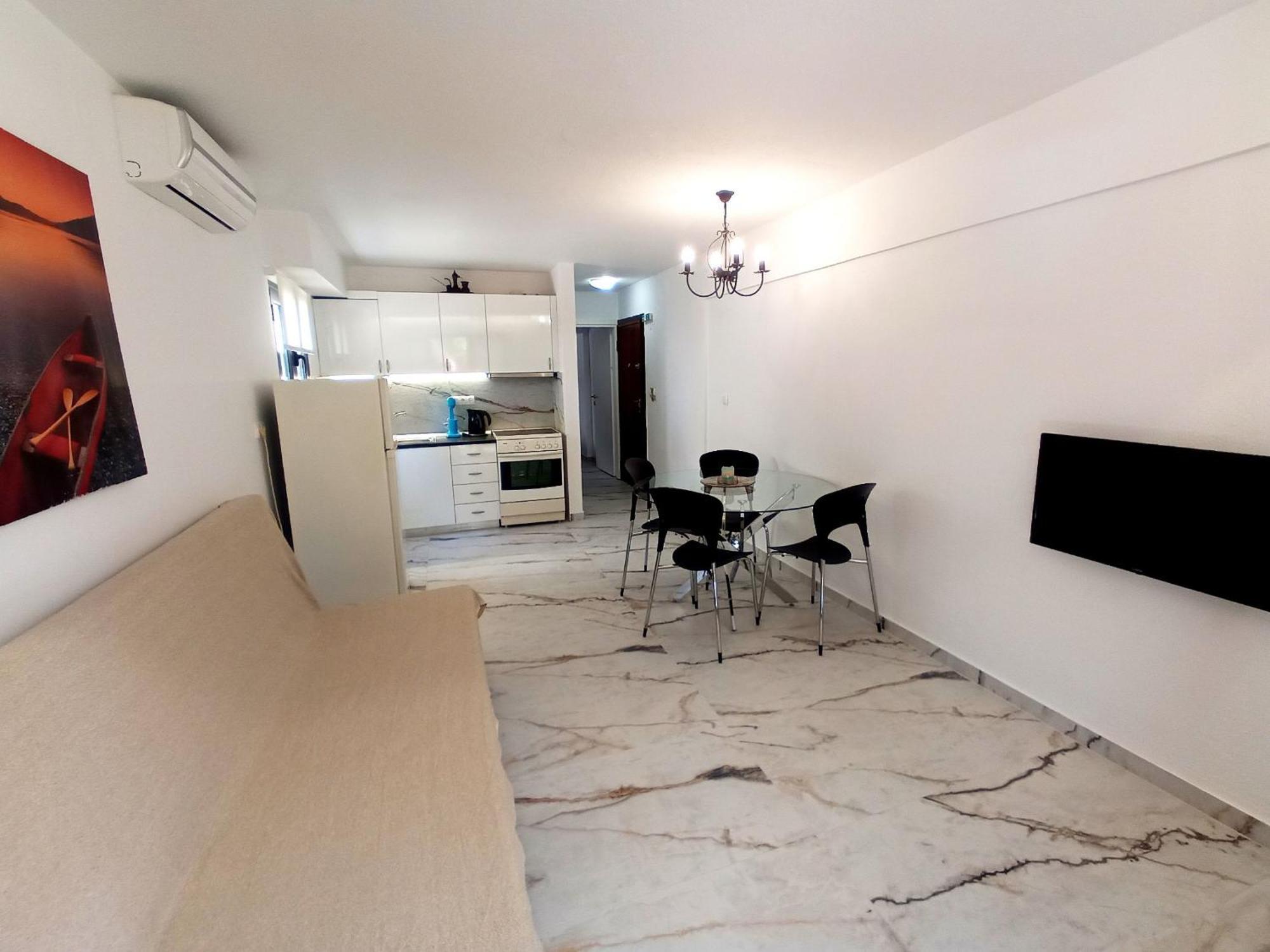 Salonikiou & Apartment