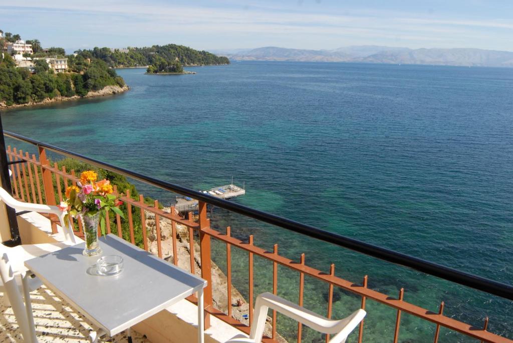 Akti Hotel 3*