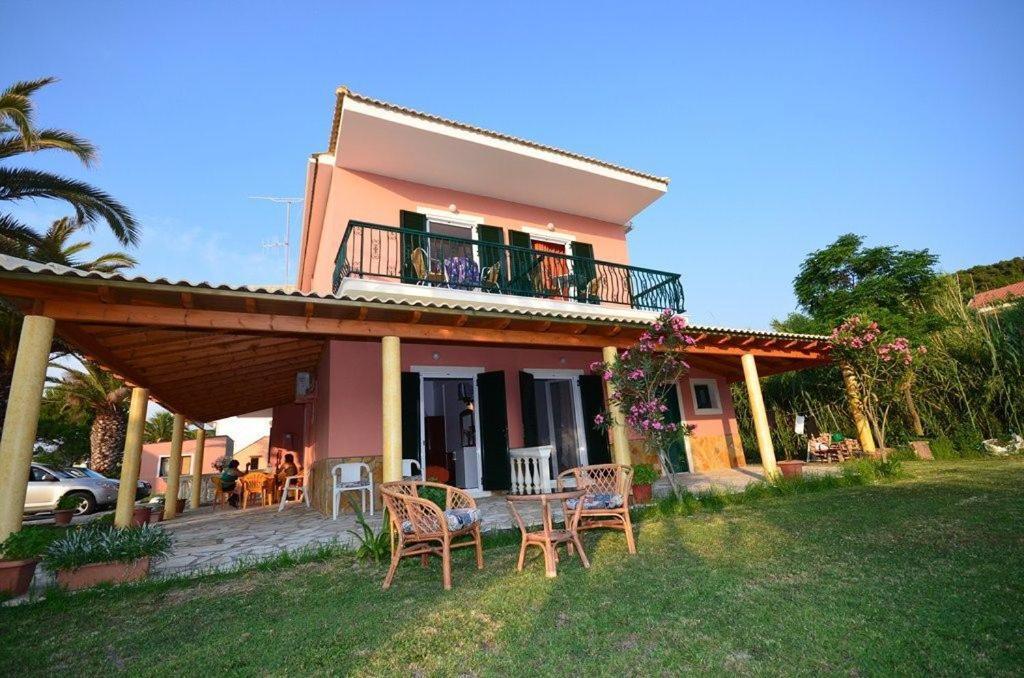 Anna Apartment