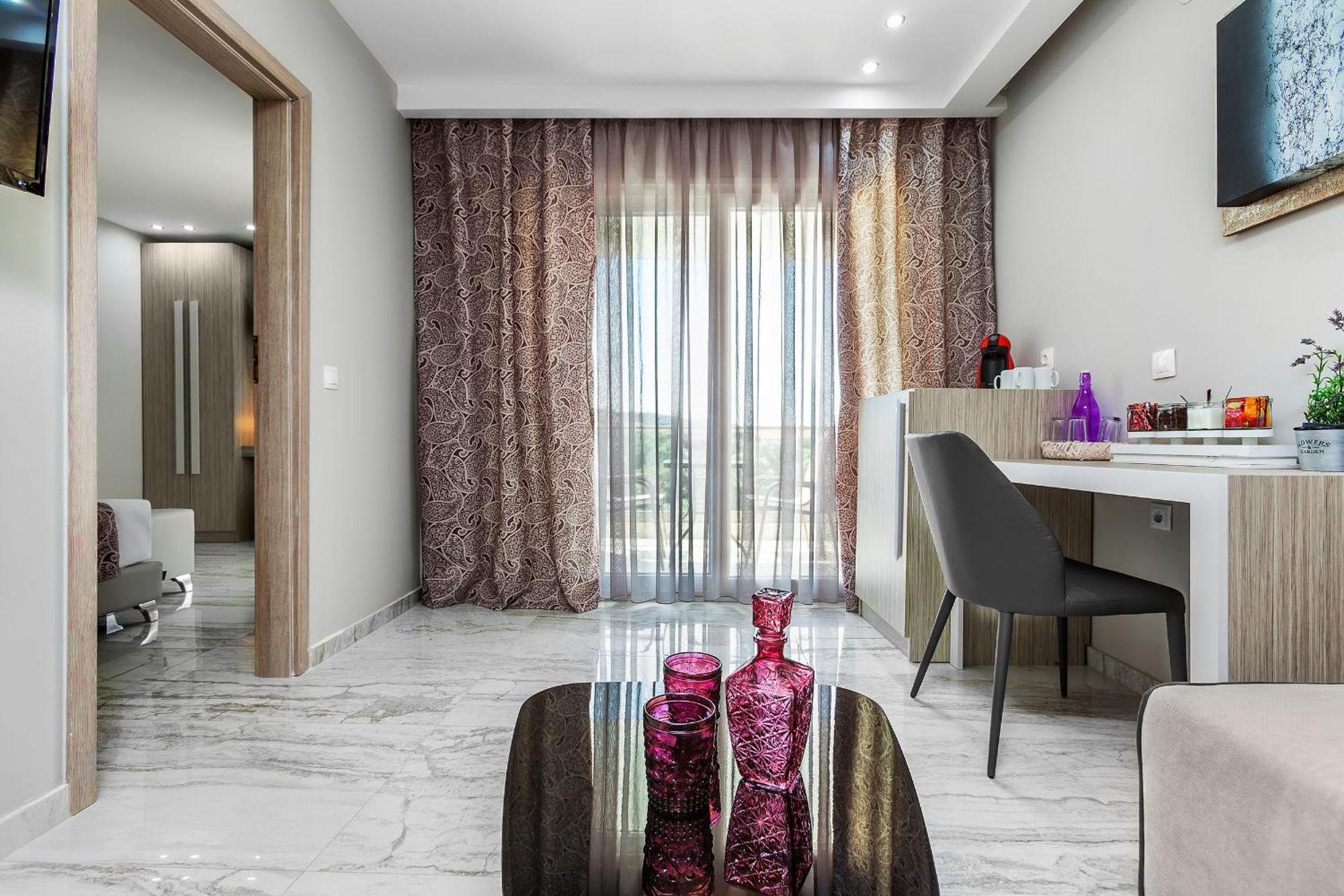Aparthotel Anna Hotel 3*