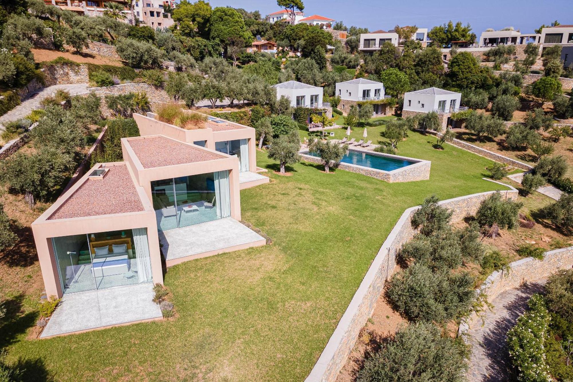 Pelagoon Villa Skiathos Town
