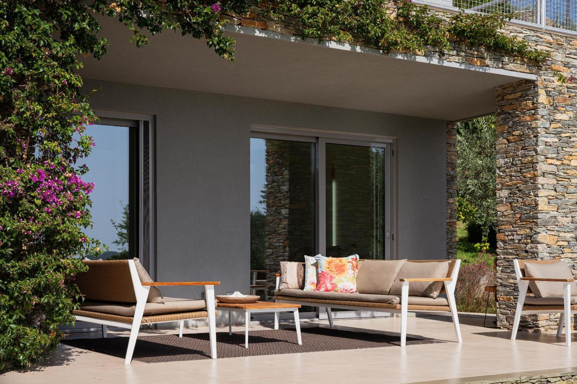 Pelagoon Villa Skiathos Town