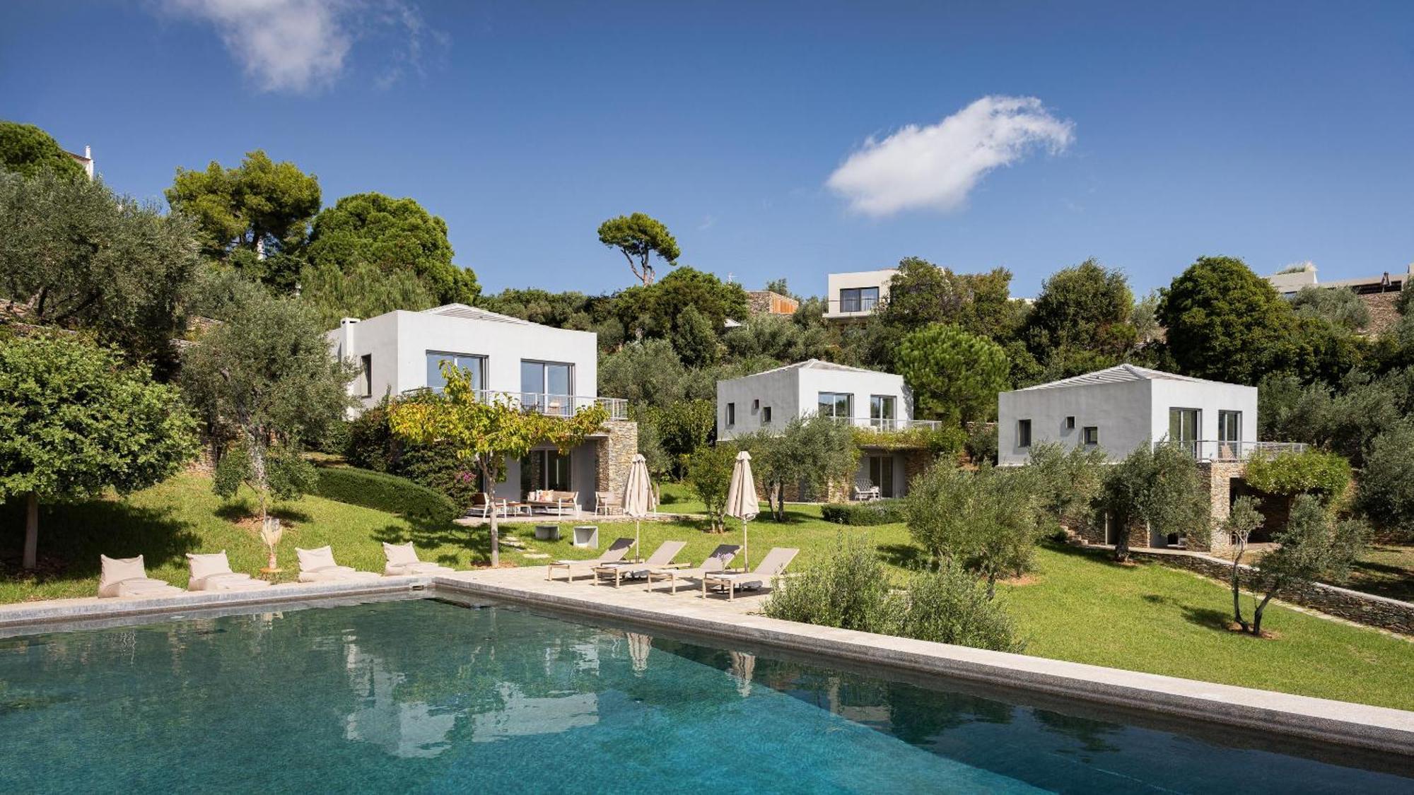 Pelagoon * Skiathos Town