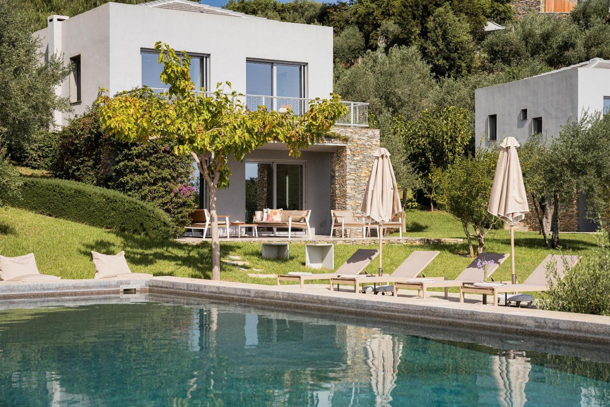 Pelagoon Villa Skiathos Town