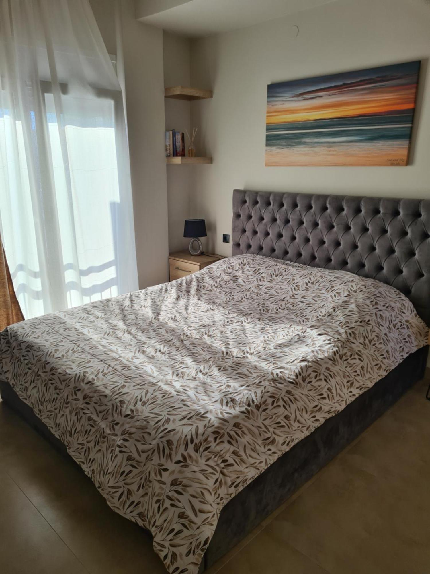 Fay's Luxury Loft Apartment